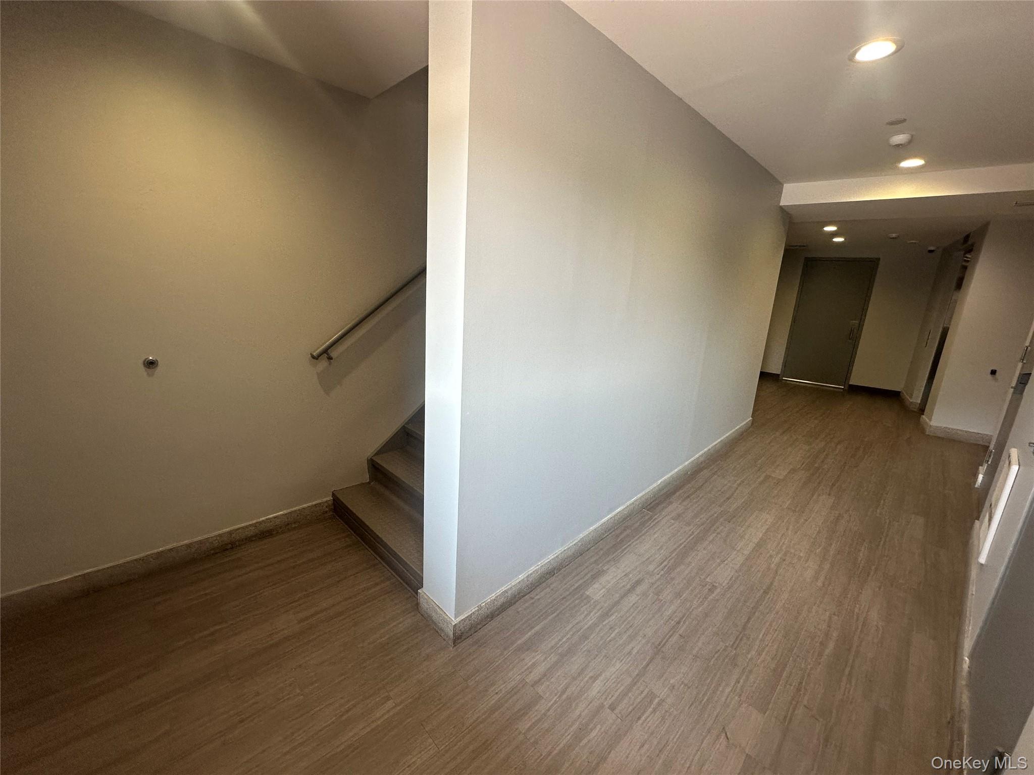 111 Broadway, Lynbrook, NY 11563