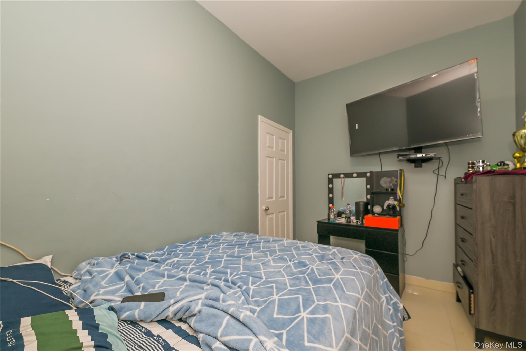 44-11/13 66 Street, Woodside, NY 11377