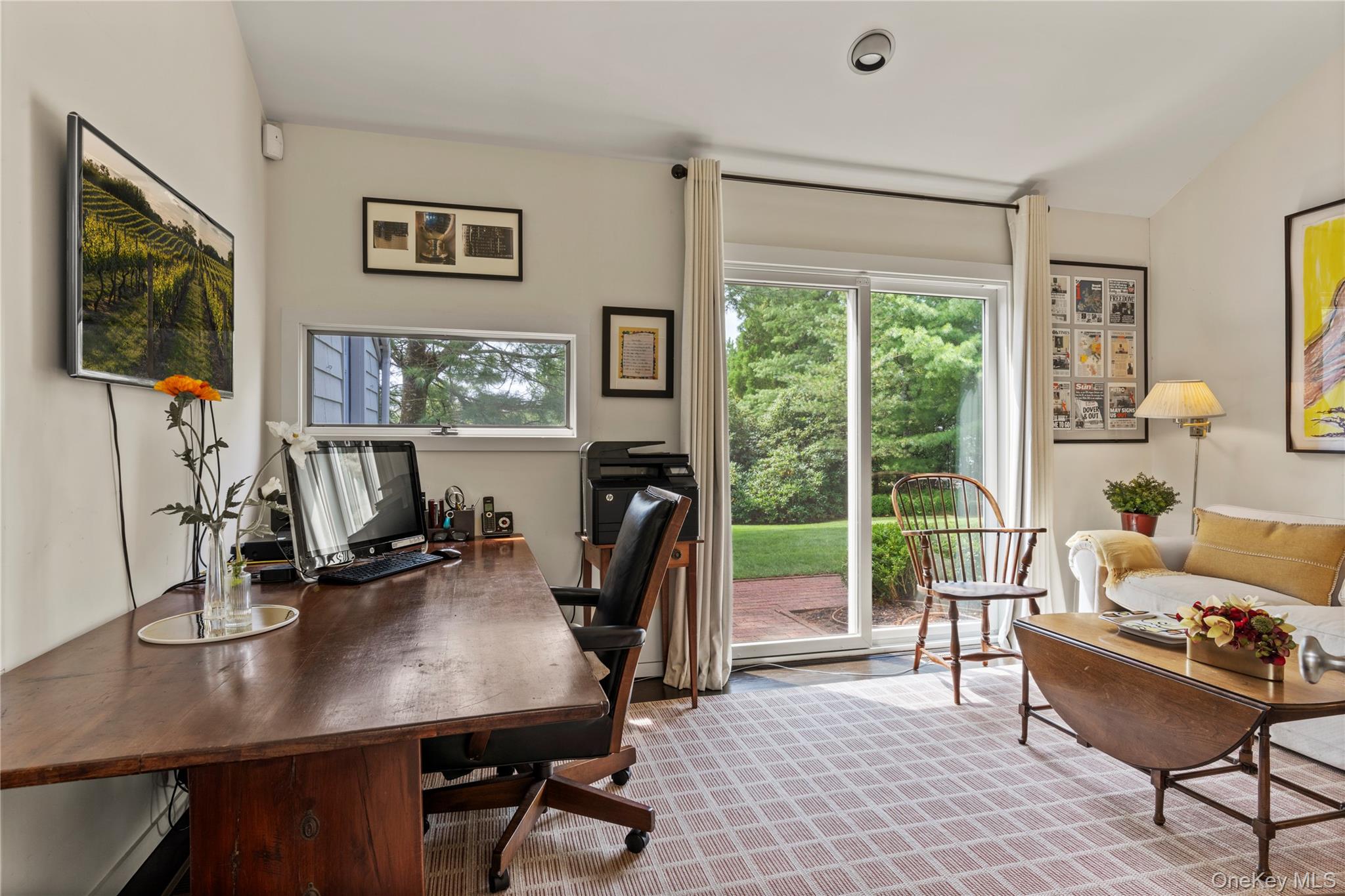 30 Huckleberry Lane, East Hampton, NY 11937