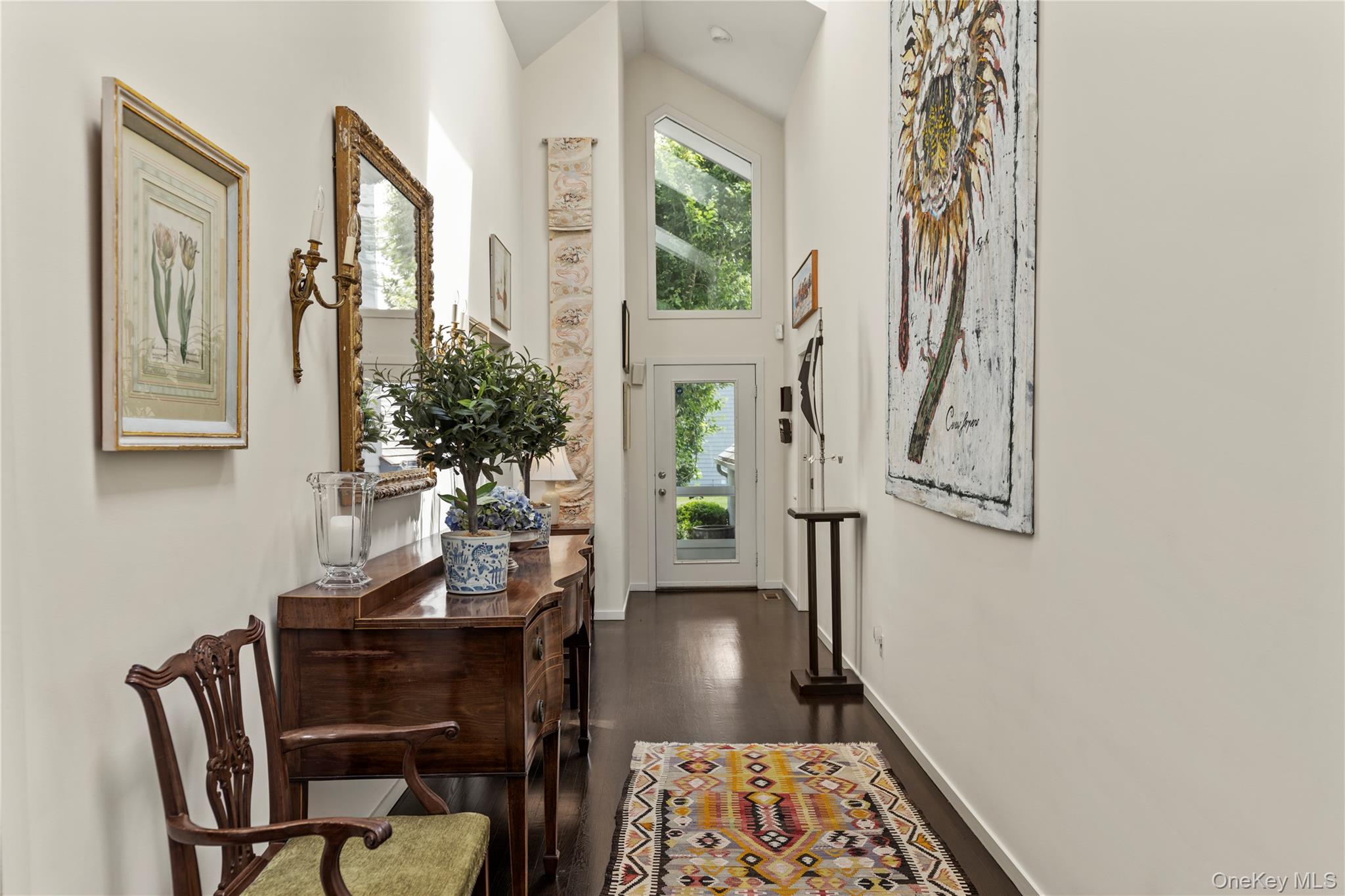 30 Huckleberry Lane, East Hampton, NY 11937