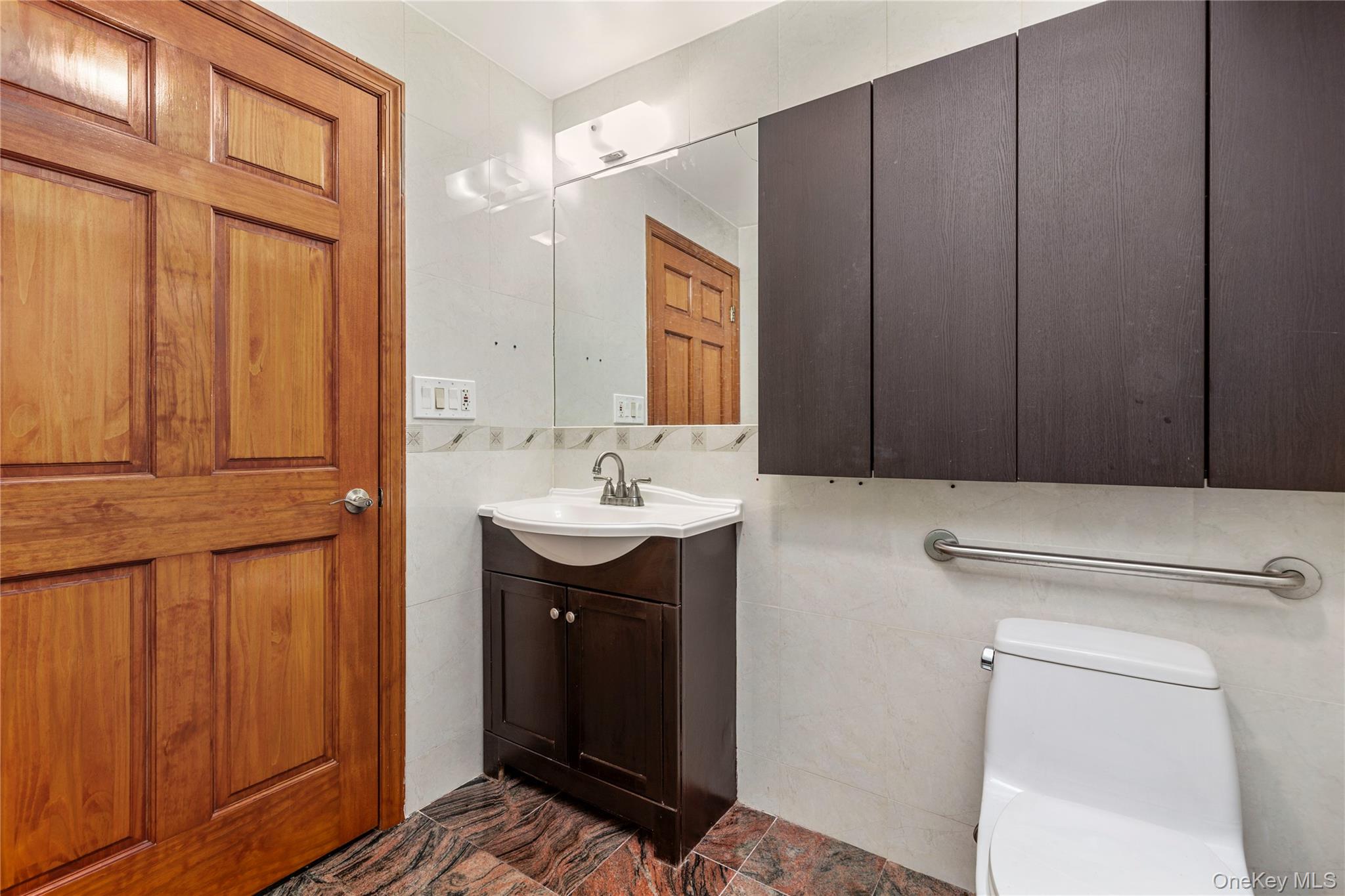 40-40 68th Street # 1A, Woodside, NY 11377