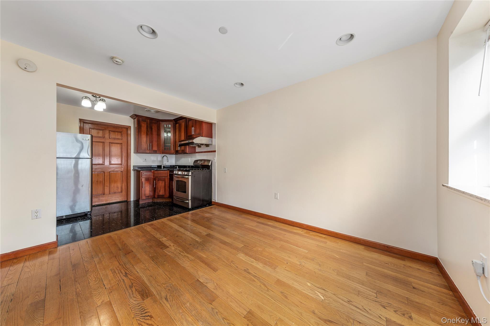 40-40 68th Street # 1A, Woodside, NY 11377