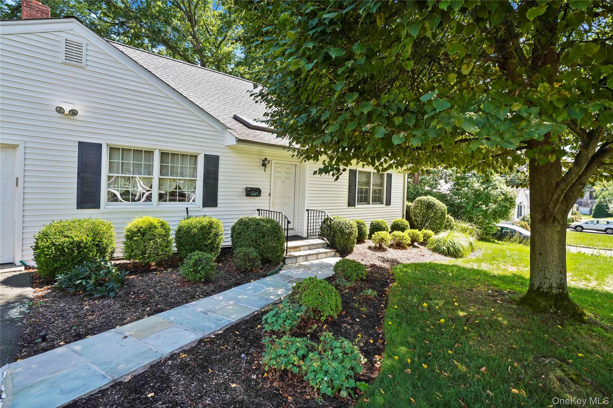 7 Lookout Place, Ardsley, NY 10502