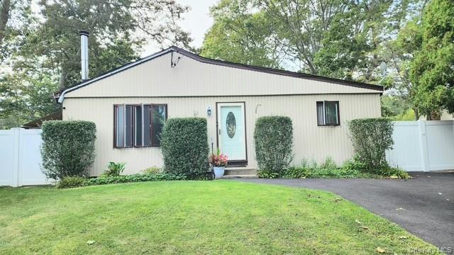 72 Propose Road, Shirley, NY 11967