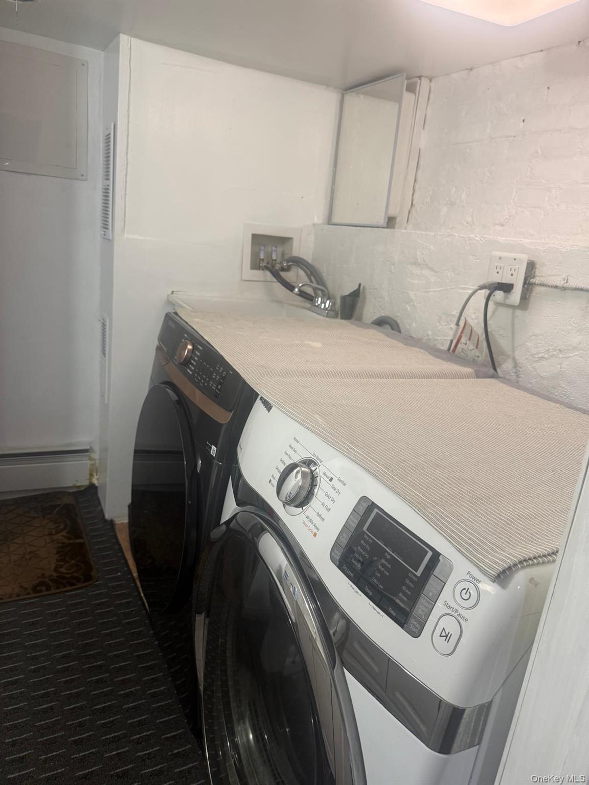 15027 LINDEN BLVD, Jamaica, NY 11434