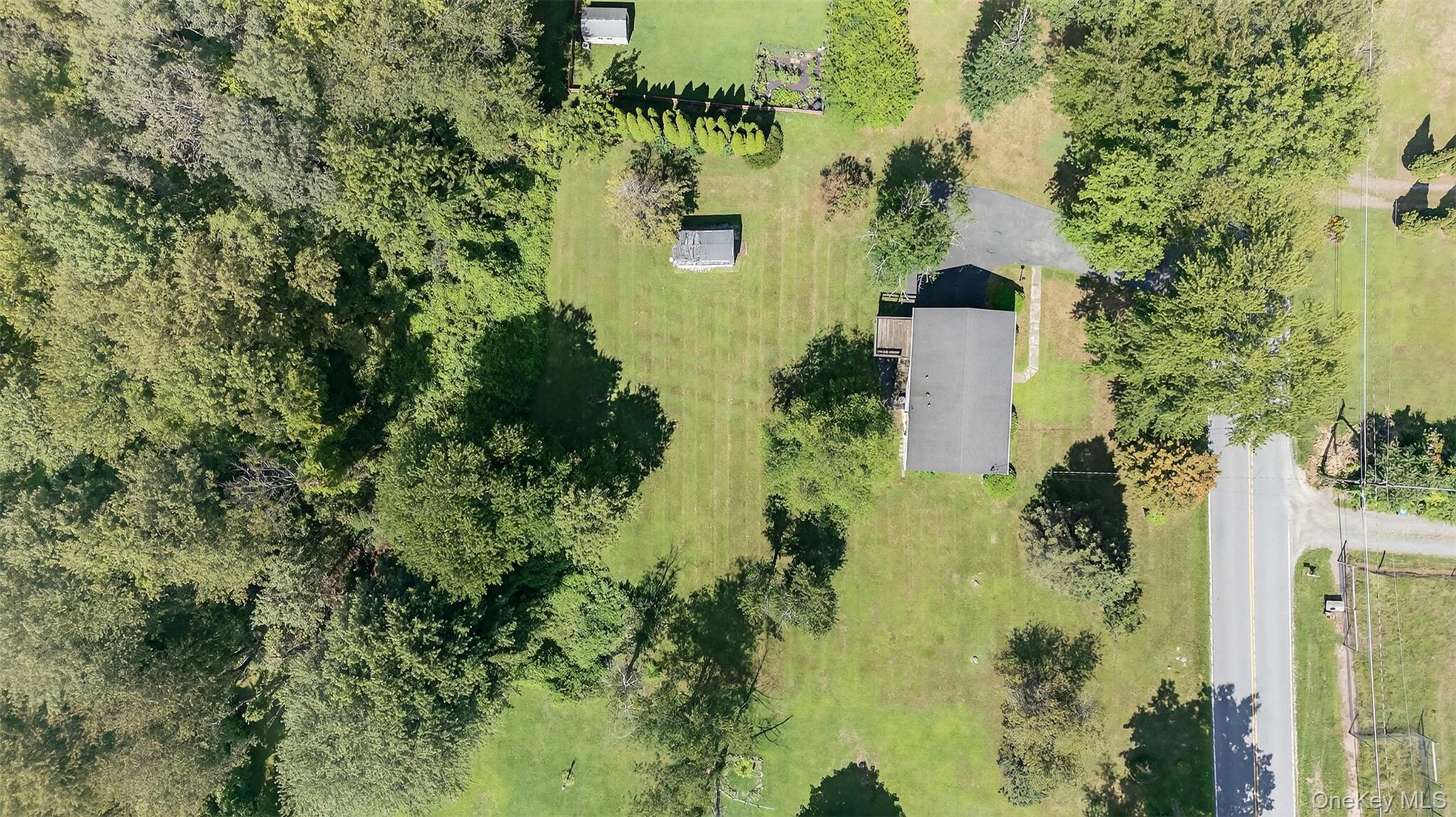 323 S Ohioville Road, New Paltz, NY 12561