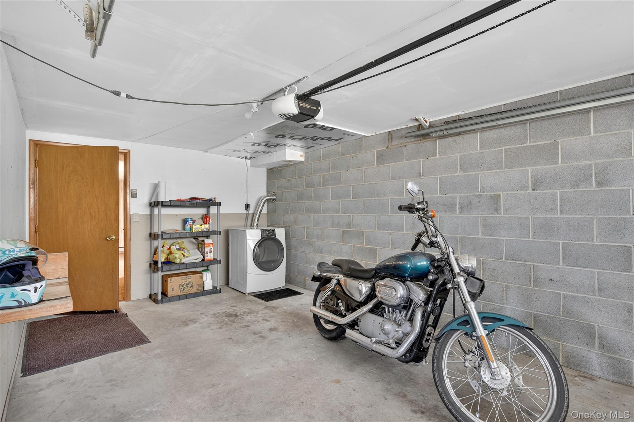 323 S Ohioville Road, New Paltz, NY 12561