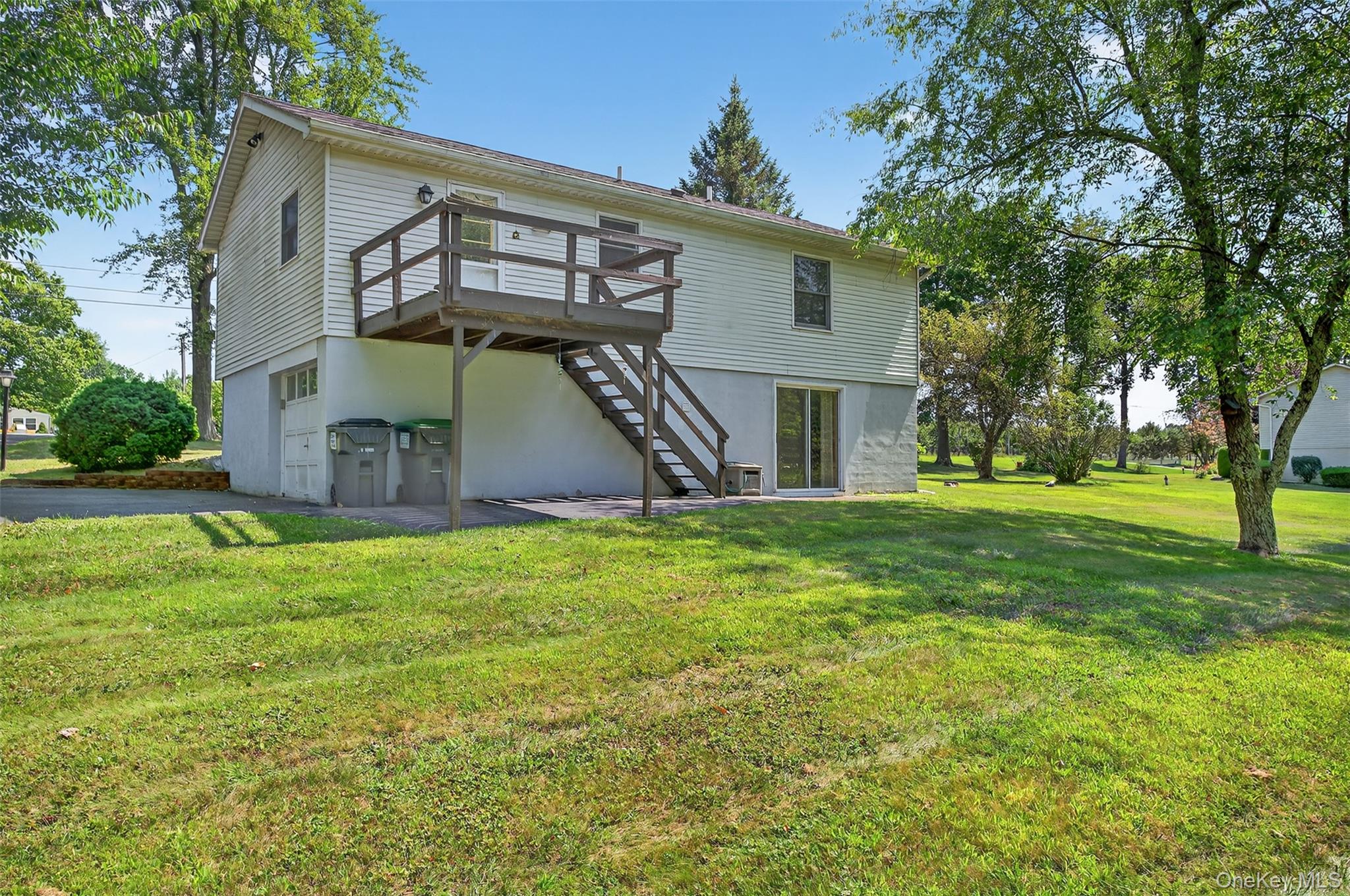 323 S Ohioville Road, New Paltz, NY 12561