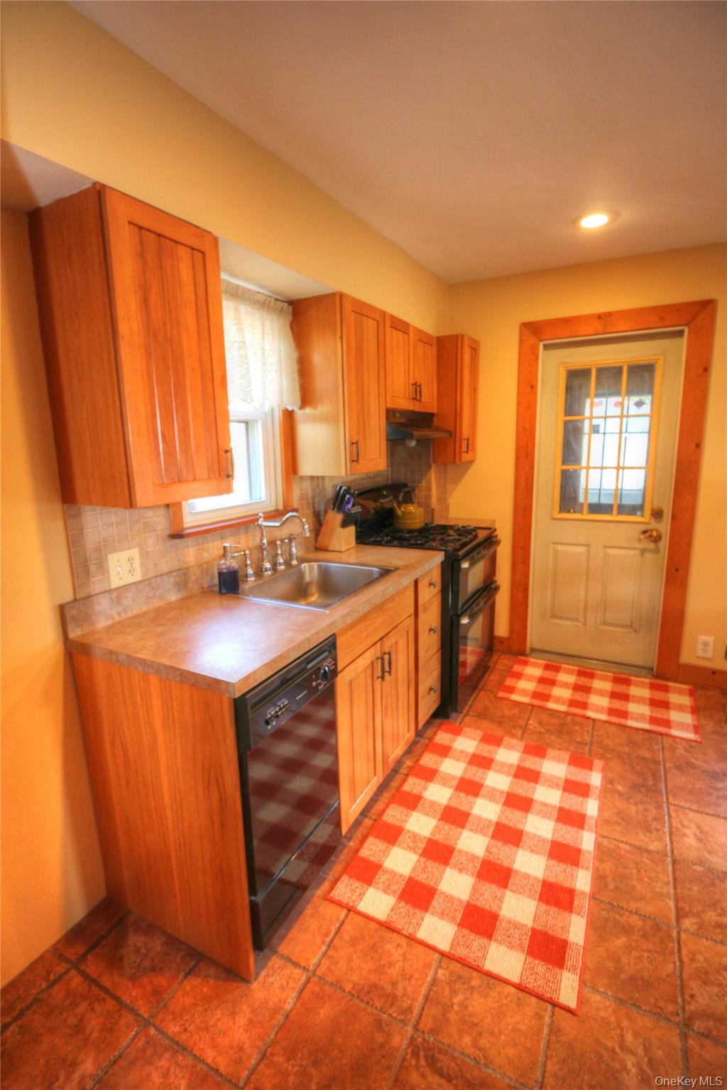 451 Atlantic Avenue, Freeport, NY 11520