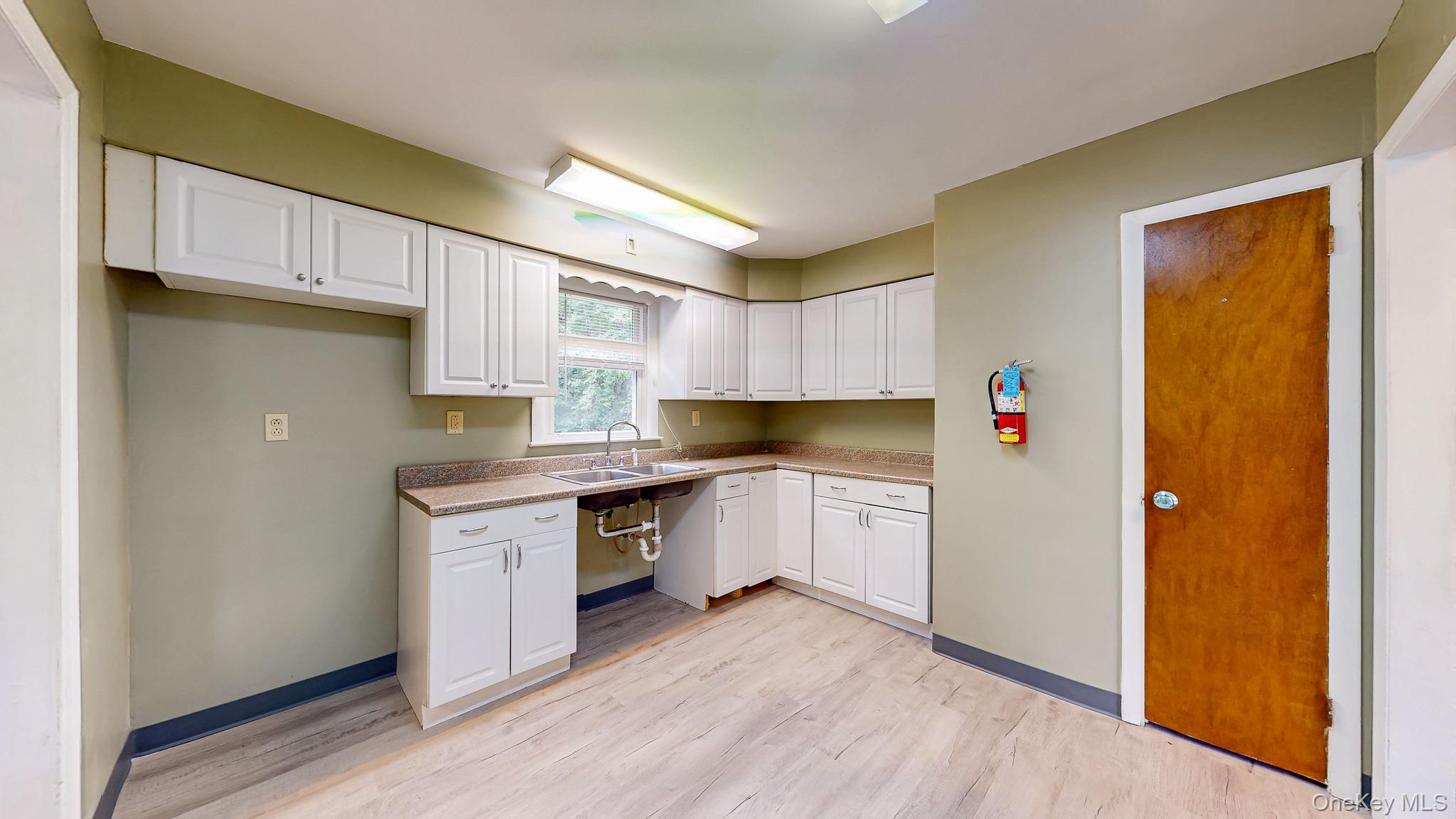 169 N Plank Road, Newburgh, NY 12550