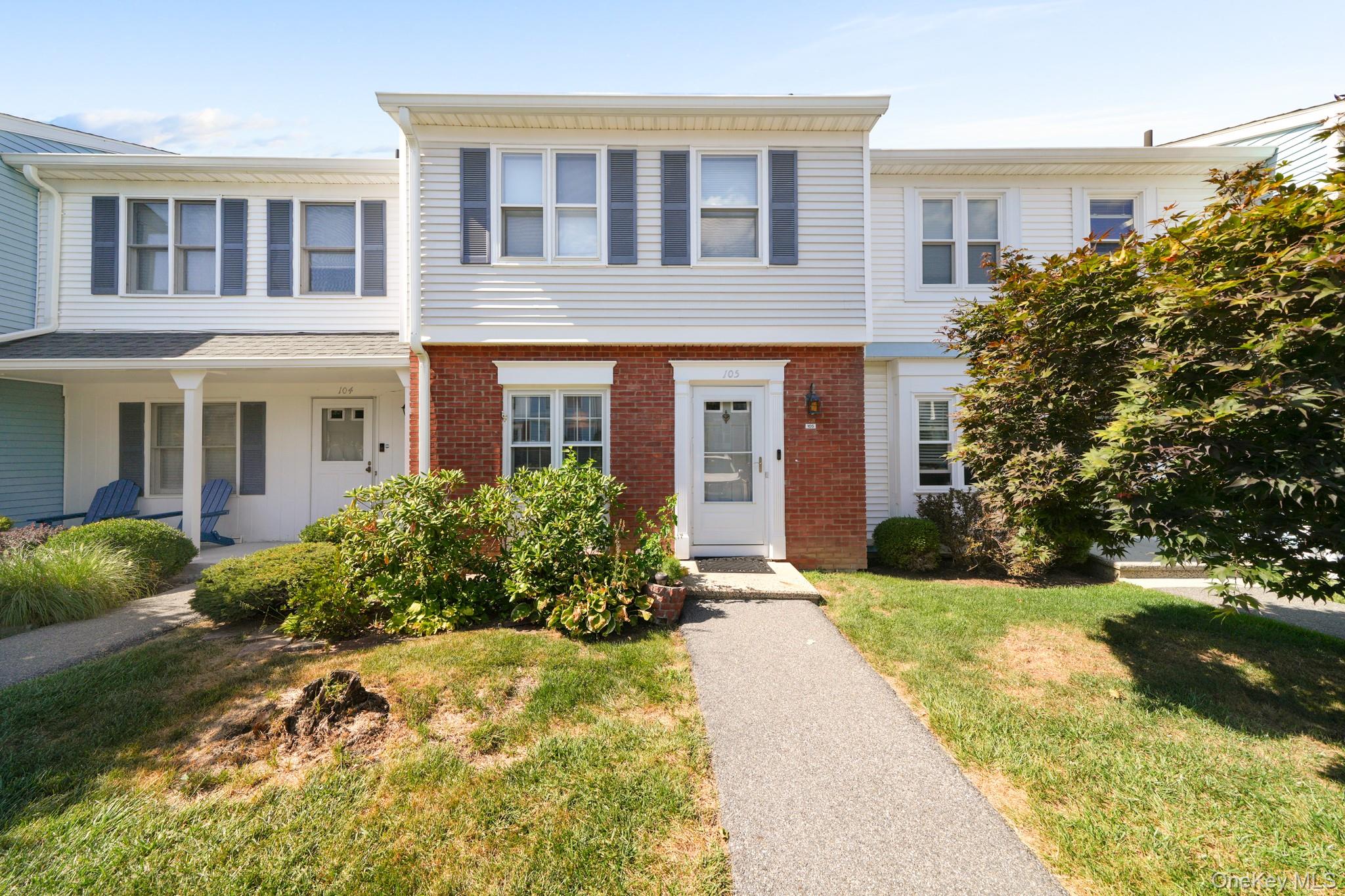 105 Williamsburg Drive, Mahopac, NY 10541