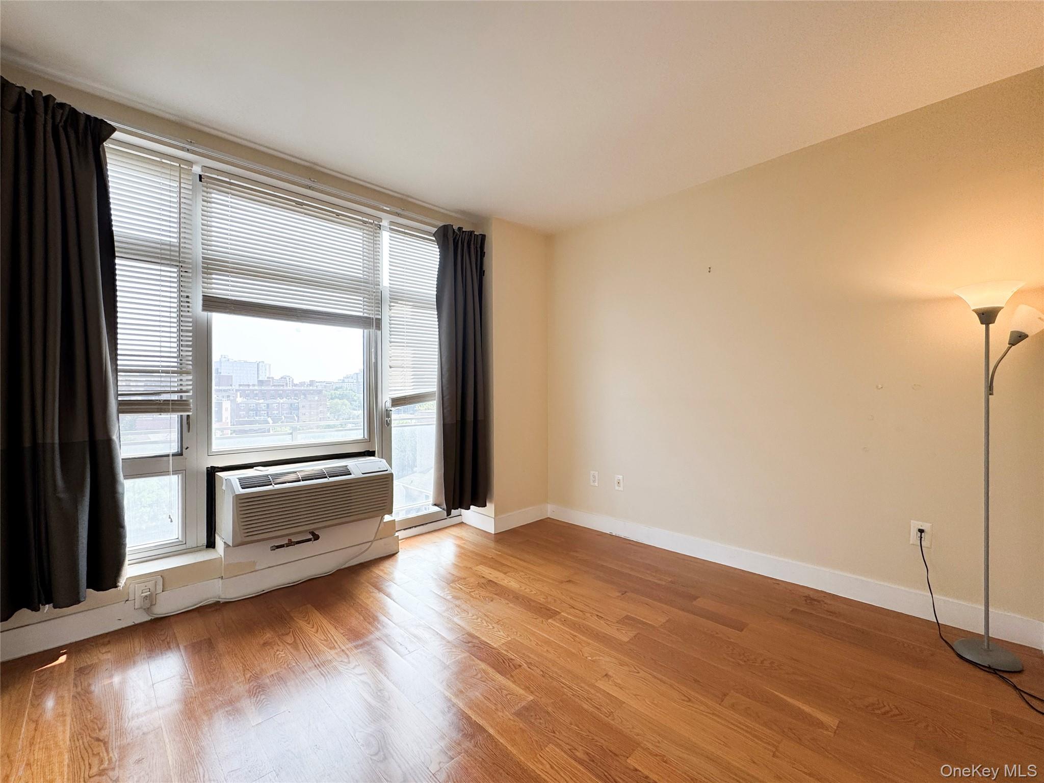 140-21 32nd Avenue # 6J, Flushing, NY 11354