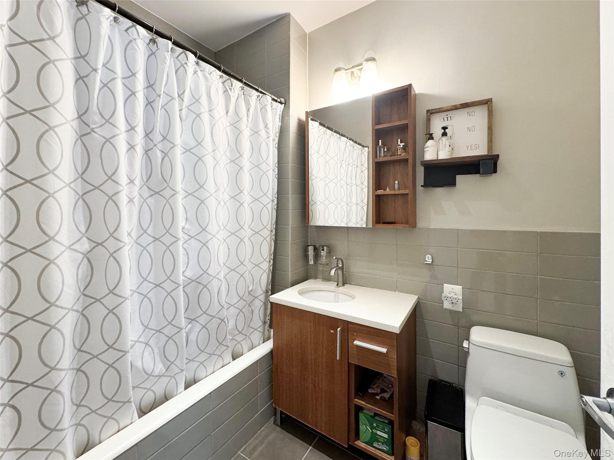 14021 32nd Avenue # 6J, Flushing, NY 11354