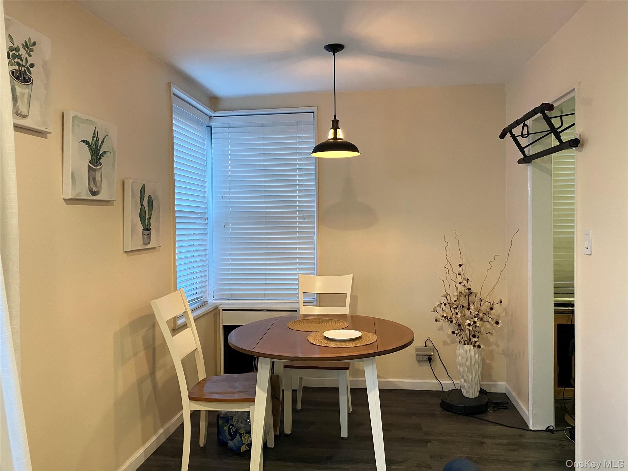 20915 18th Avenue # 3E, Bayside, NY 11360