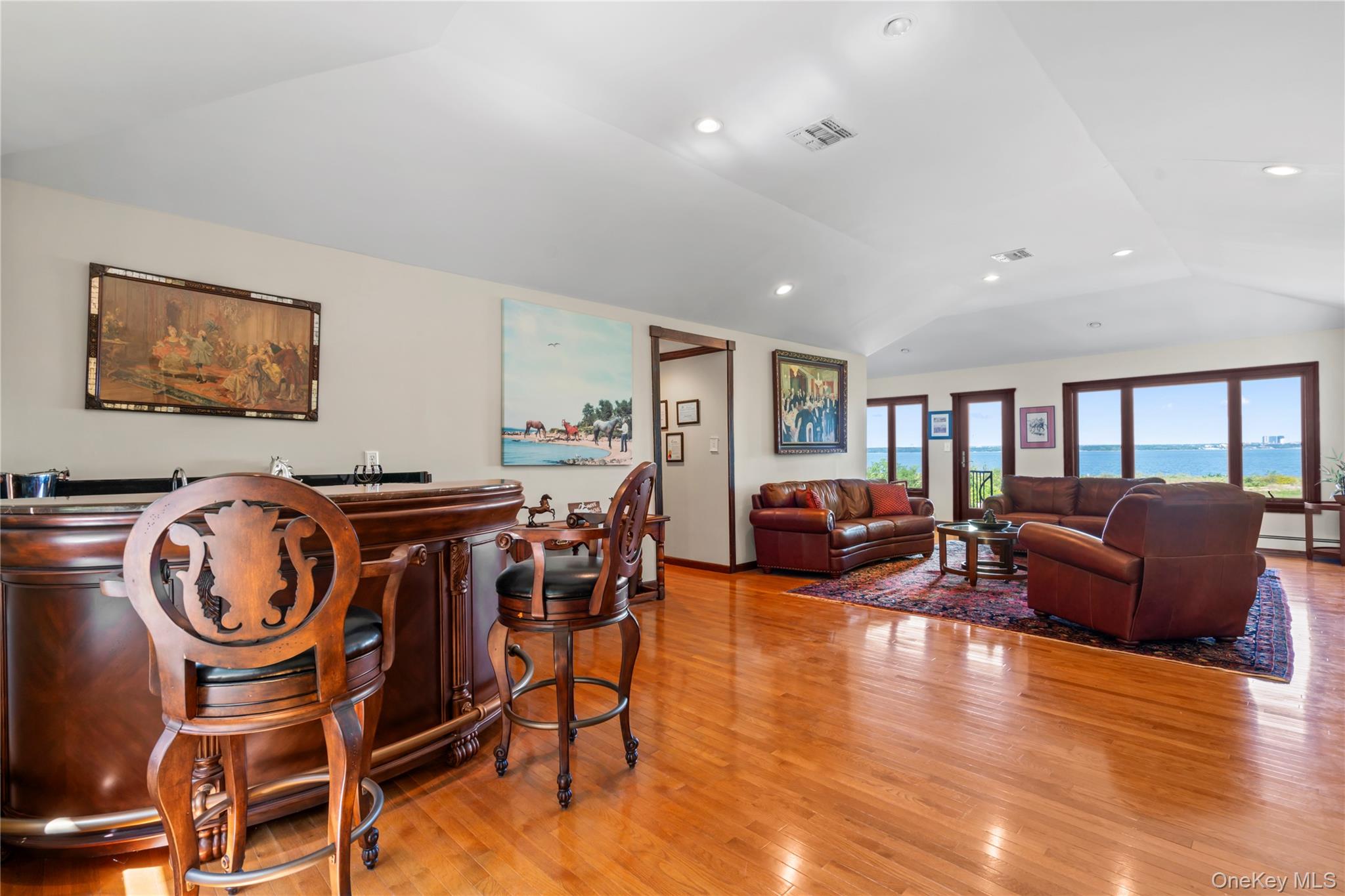 22 Messenger Lane, Sands Point, NY 11050