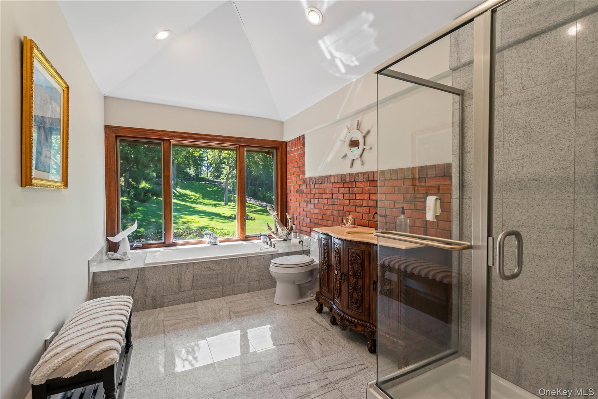 22 Messenger Lane, Sands Point, NY 11050