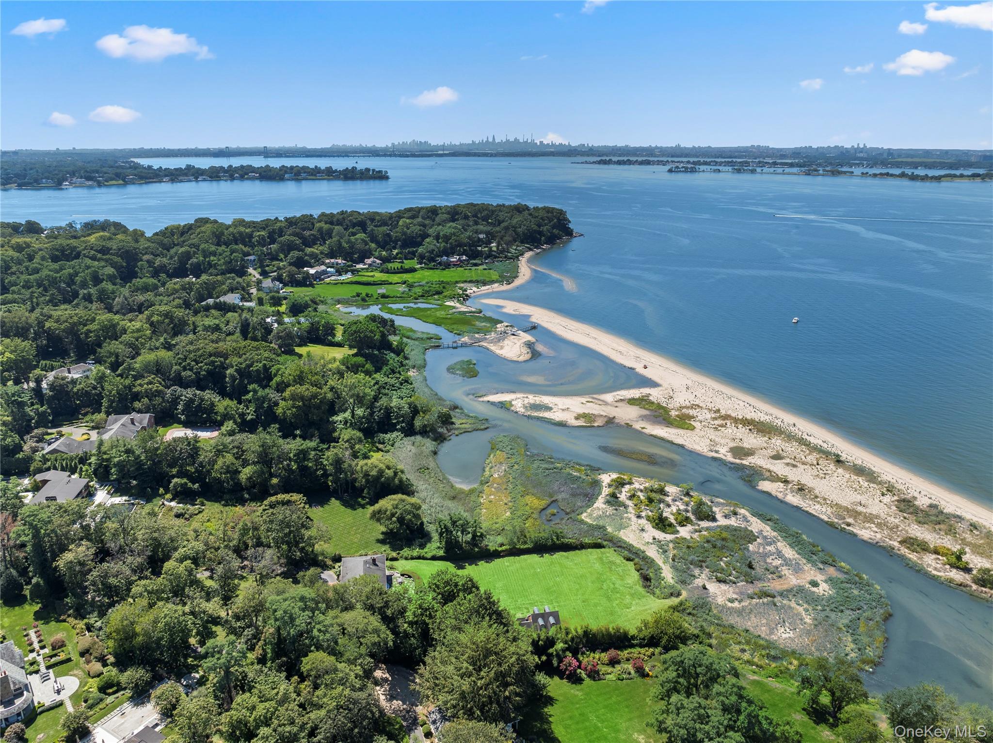 22 Messenger Lane, Sands Point, NY 11050