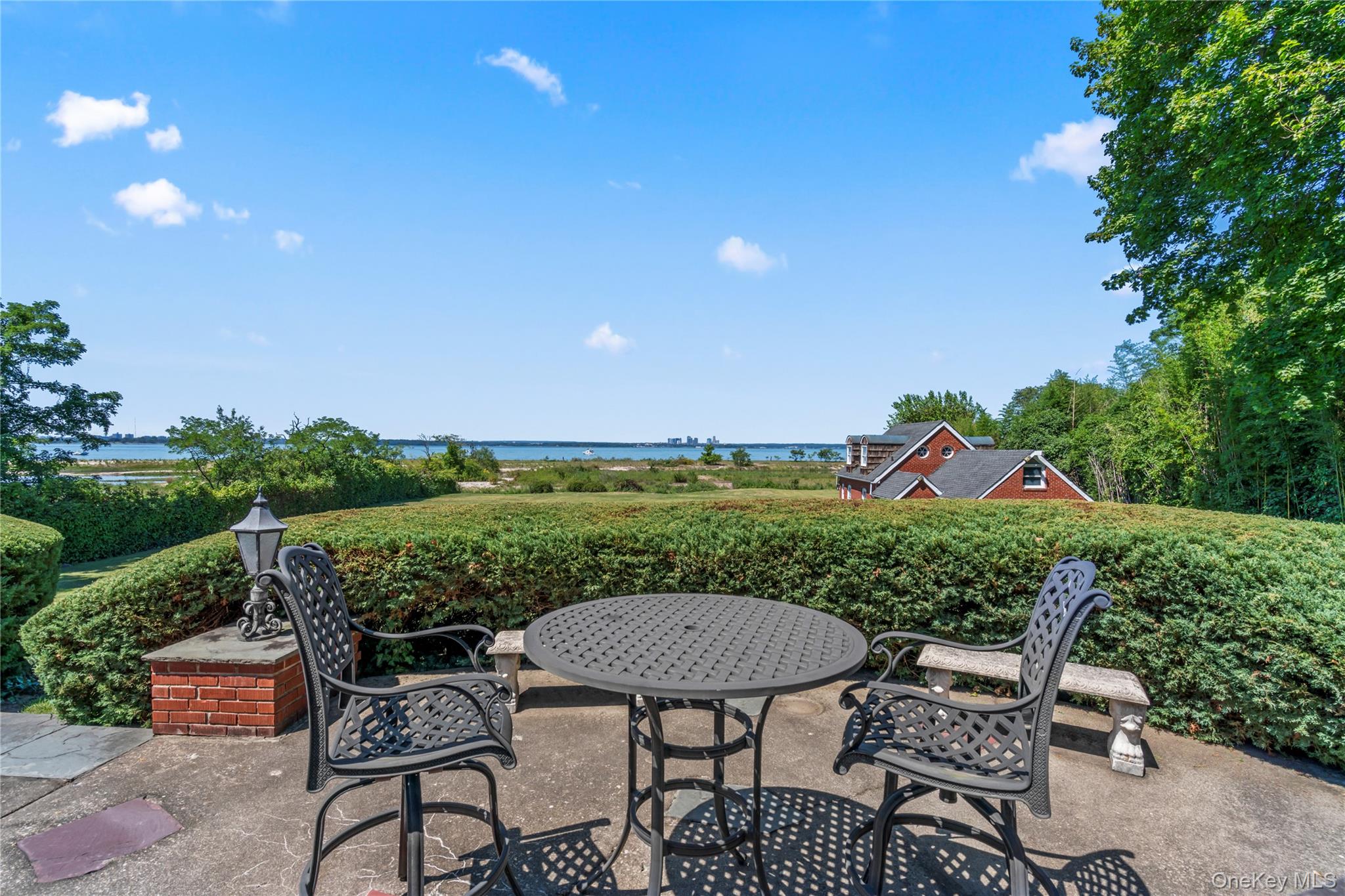 22 Messenger Lane, Sands Point, NY 11050