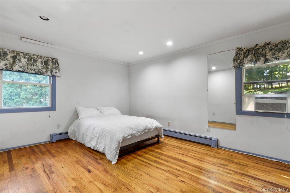 1 Emerald Lane, Mahopac, NY 10541