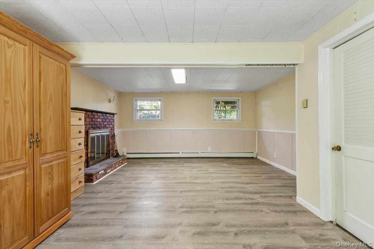 1 Emerald Lane, Mahopac, NY 10541