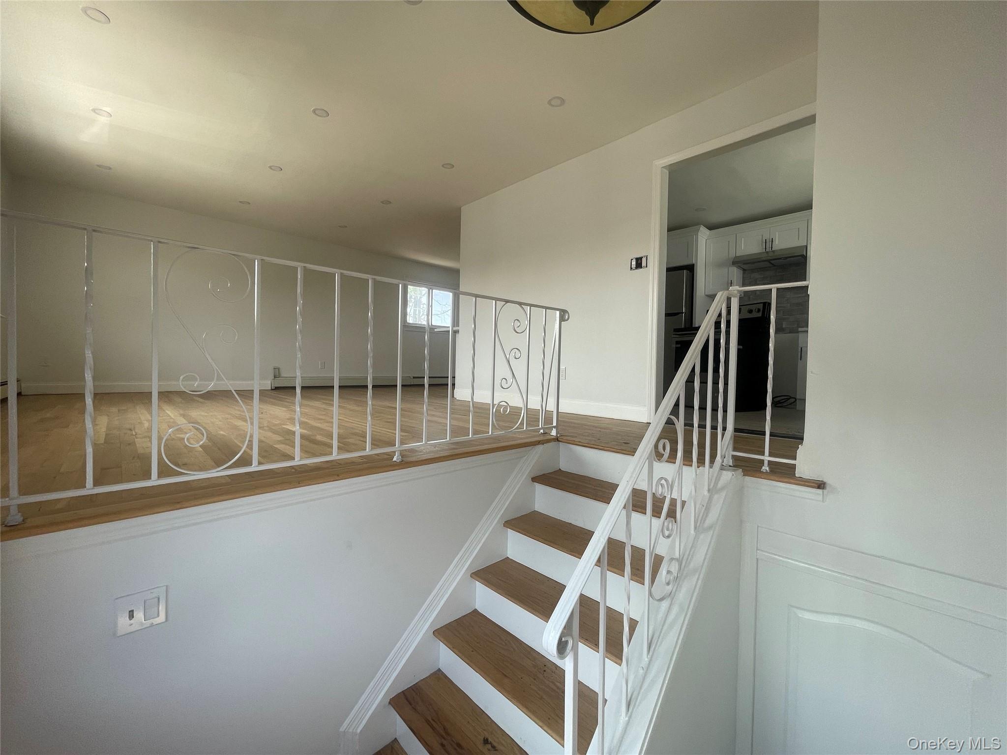 Oceanside, NY 11572