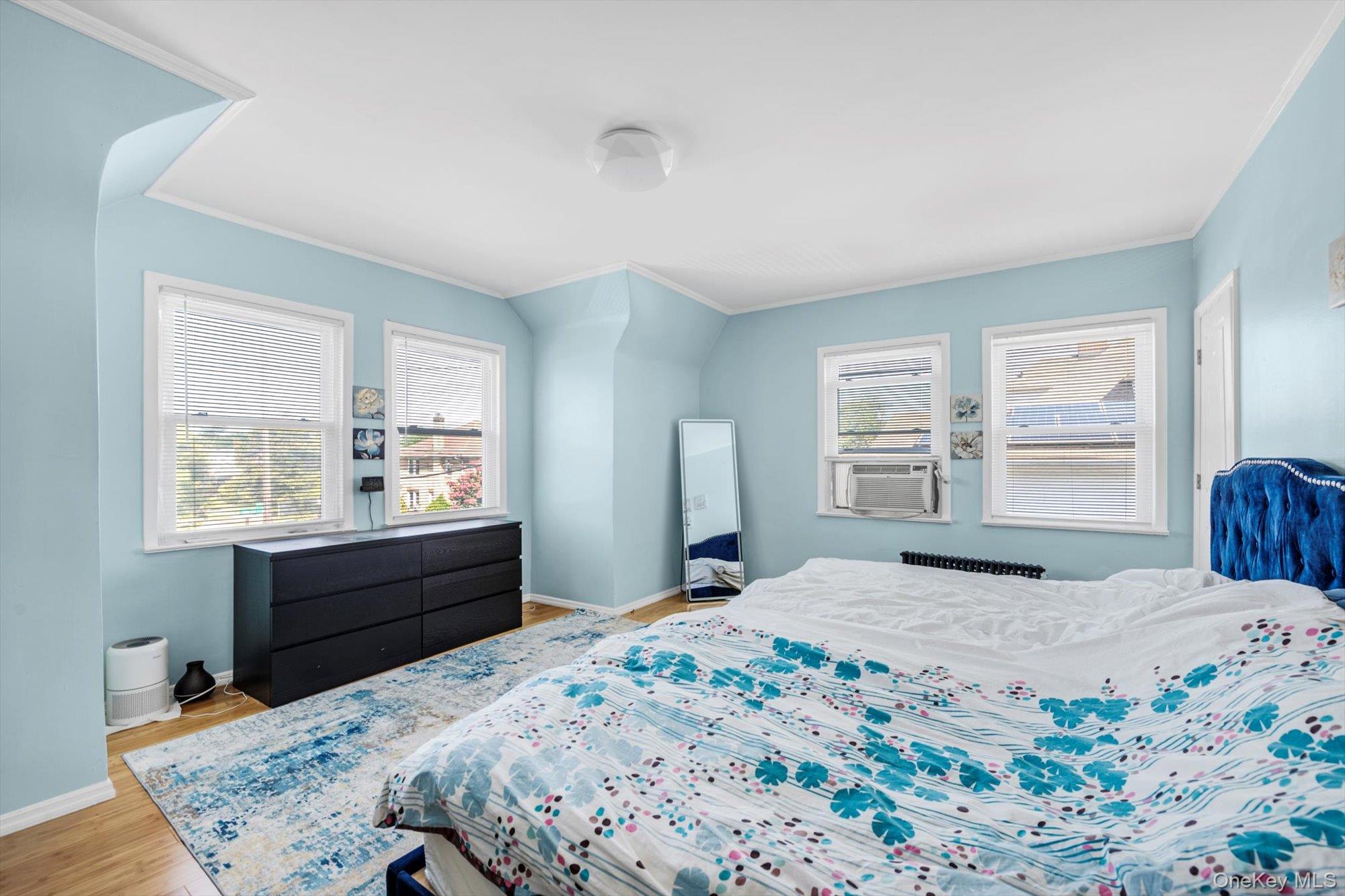 1134 Bay 27th Street, Far Rockaway, NY 11691