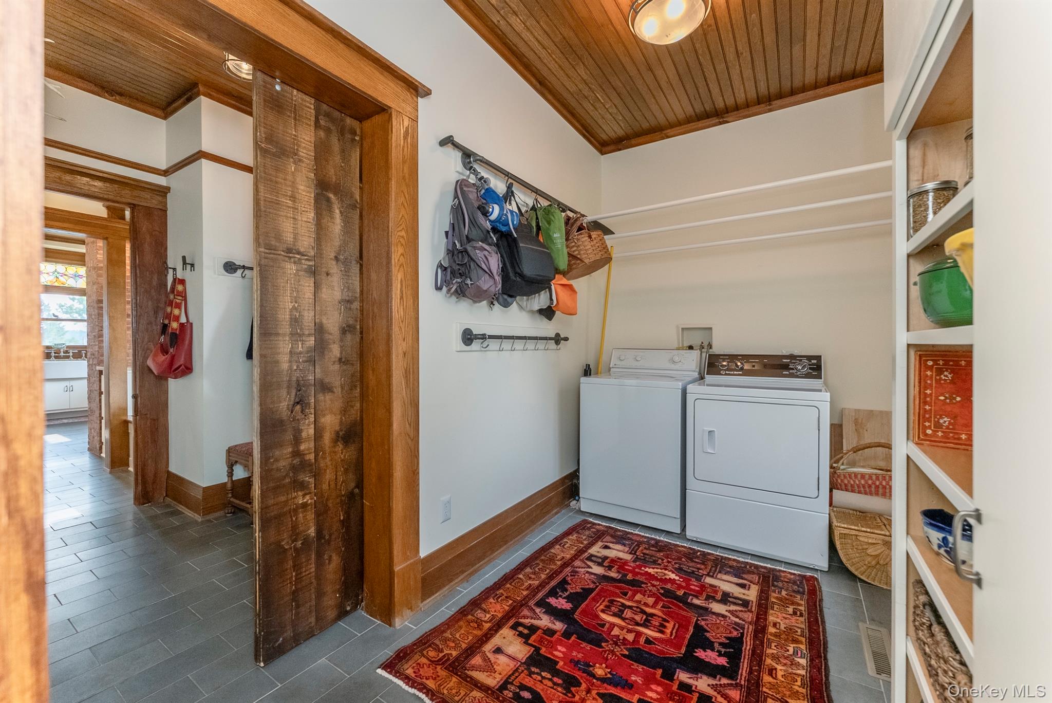 108 Latham Circle, Saugerties, NY 12477