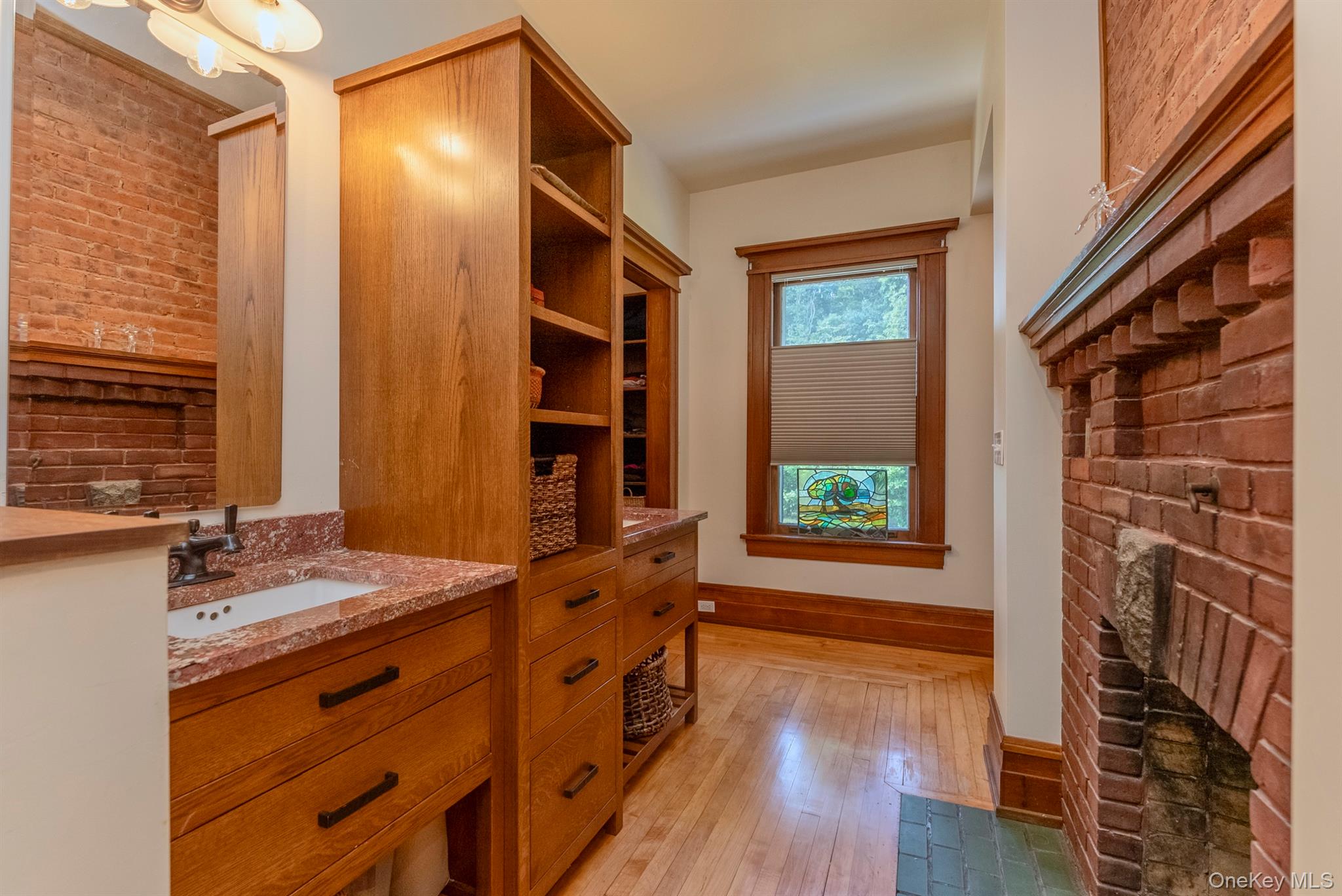 108 Latham Circle, Saugerties, NY 12477