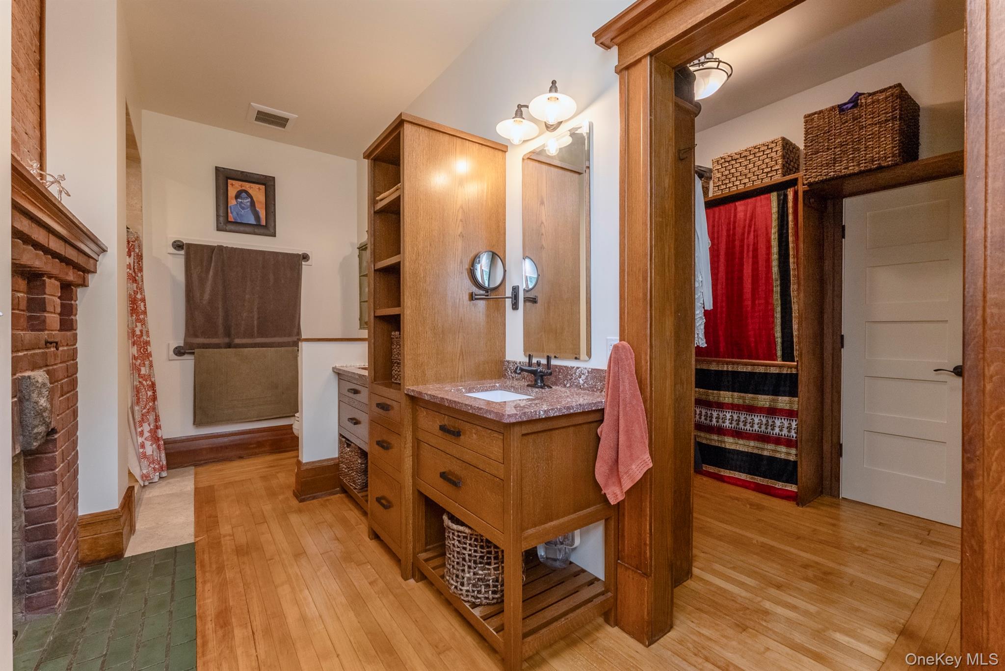 108 Latham Circle, Saugerties, NY 12477