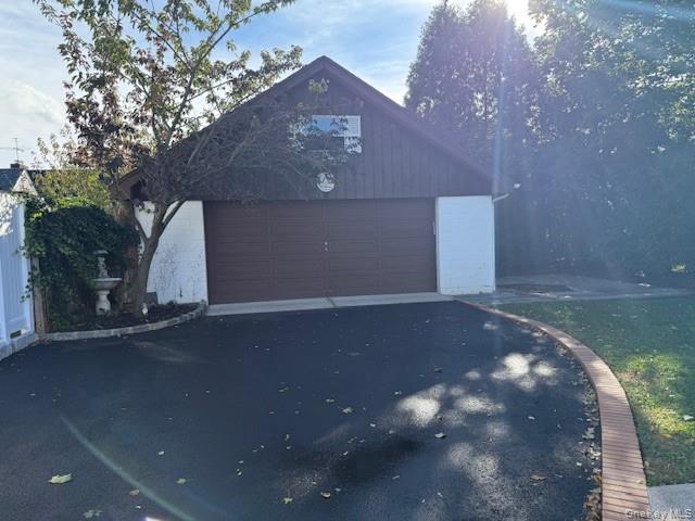 159 Oakview Avenue, Farmingdale, NY 11735