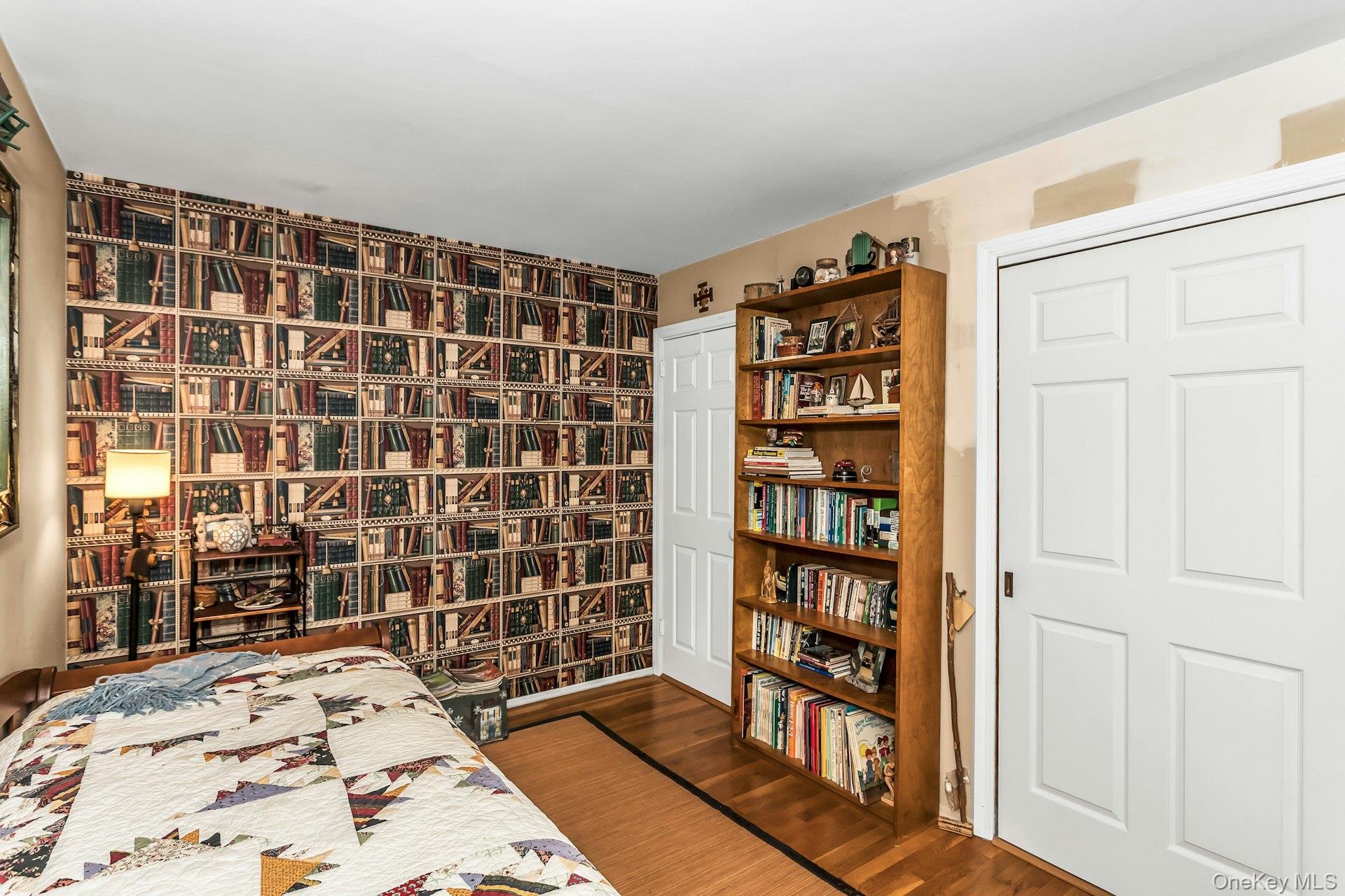 42 Westgate Road, Massapequa Park, NY 11762