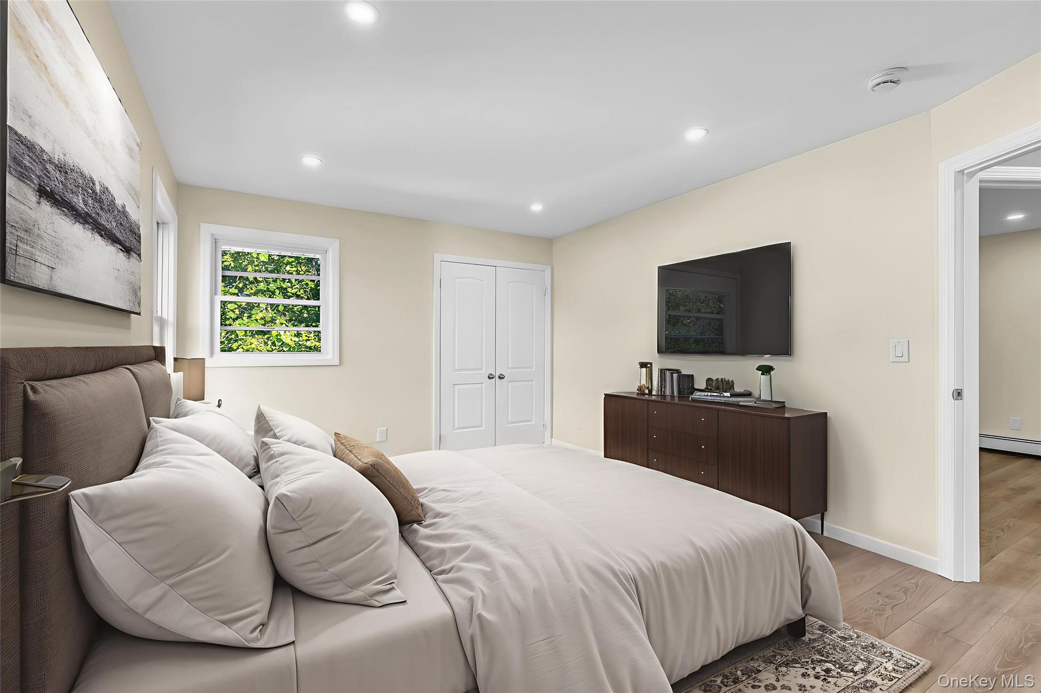 147 S Terrace Place, Valley Stream, NY 11580