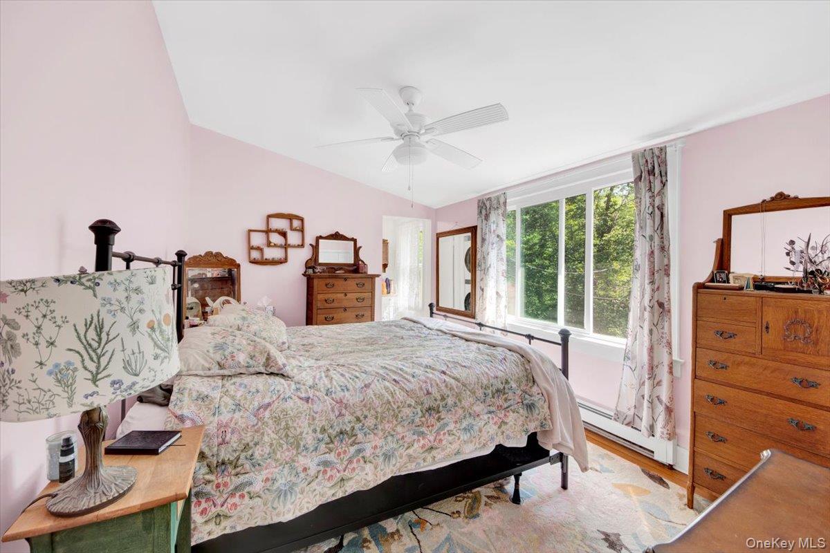 25 Evergreen Road, Putnam Valley, NY 10579