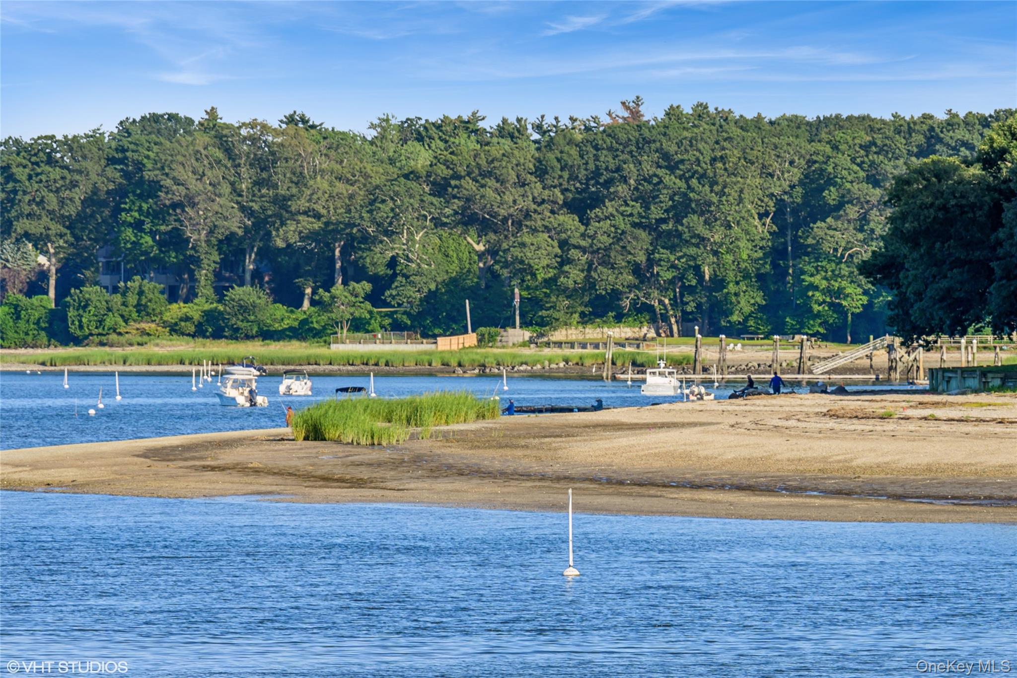 2 Hawk Drive, Lloyd Harbor, NY 11743