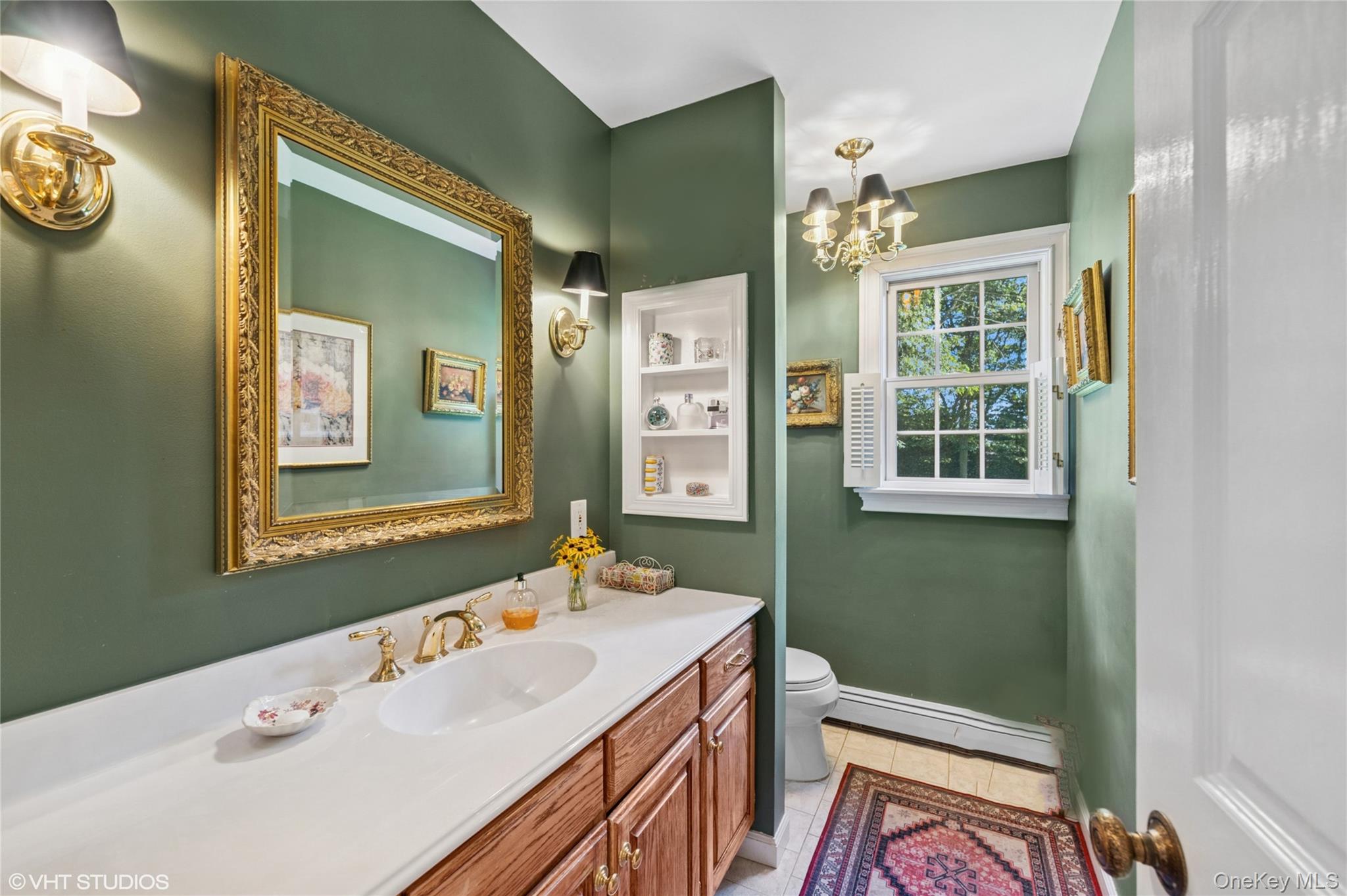 2 Hawk Drive, Lloyd Harbor, NY 11743