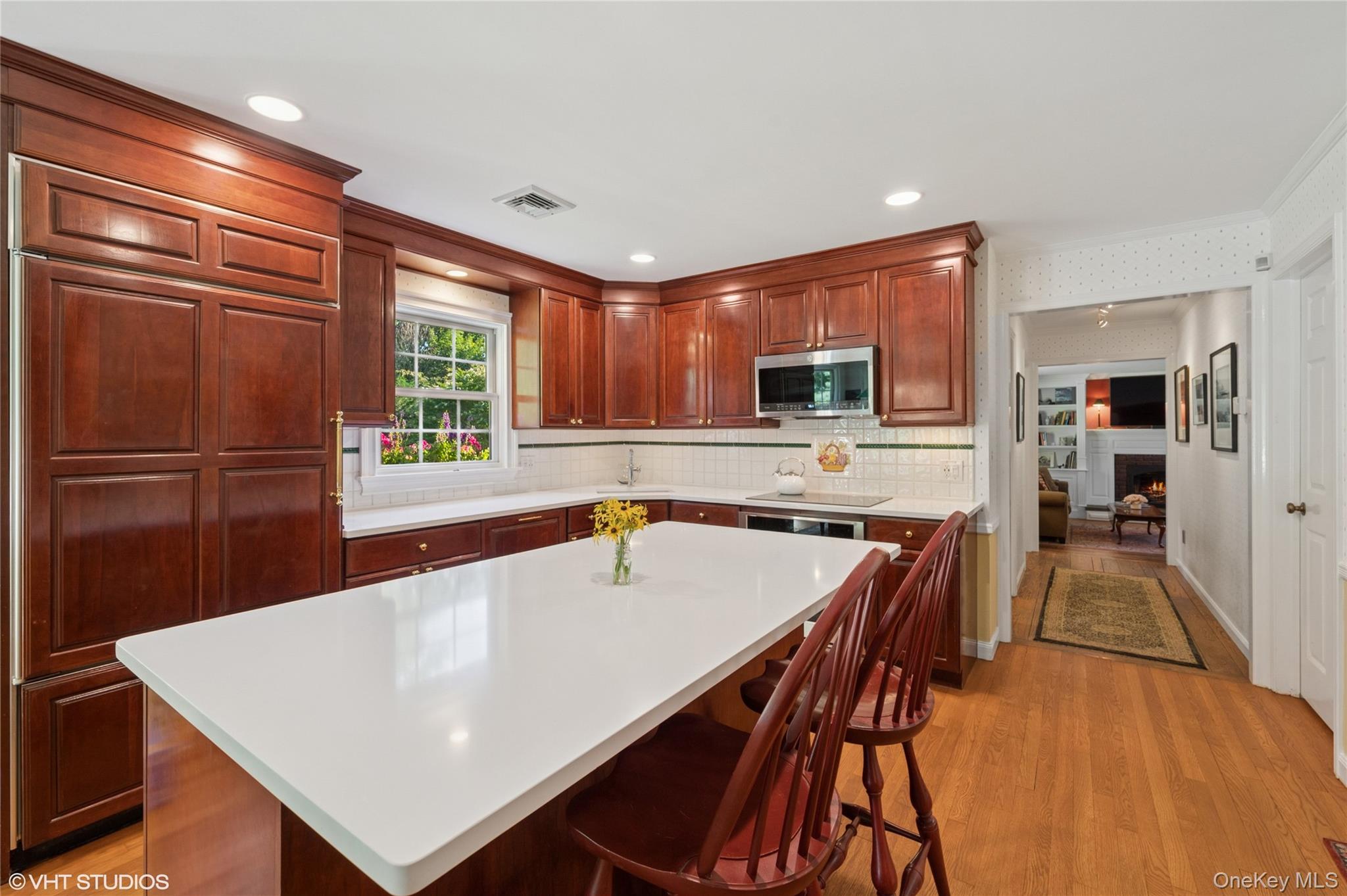 2 Hawk Drive, Lloyd Harbor, NY 11743