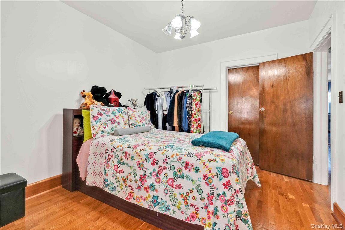 104-21 92nd Avenue, Richmond Hill, NY 11418