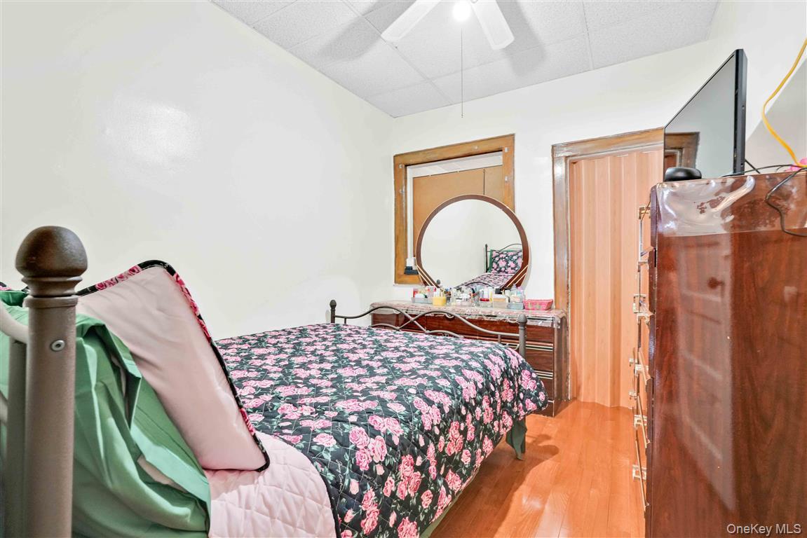 104-21 92nd Avenue, Richmond Hill, NY 11418