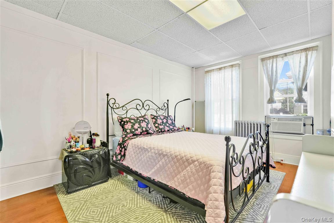 104-21 92nd Avenue, Richmond Hill, NY 11418