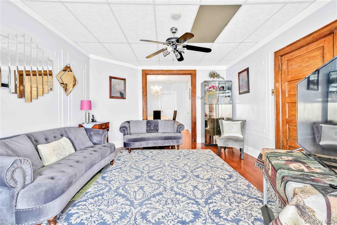 104-21 92nd Avenue, Richmond Hill, NY 11418