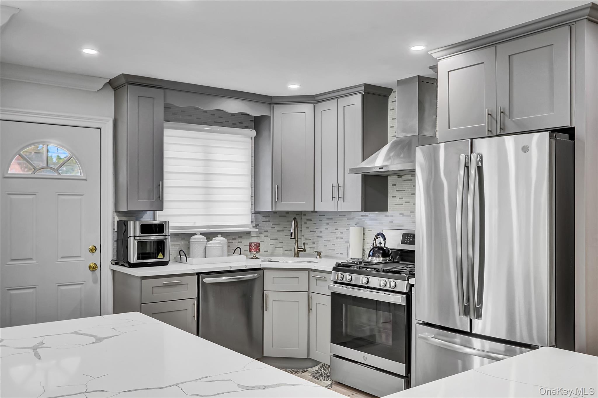 176 N Elm Street, Massapequa, NY 11758