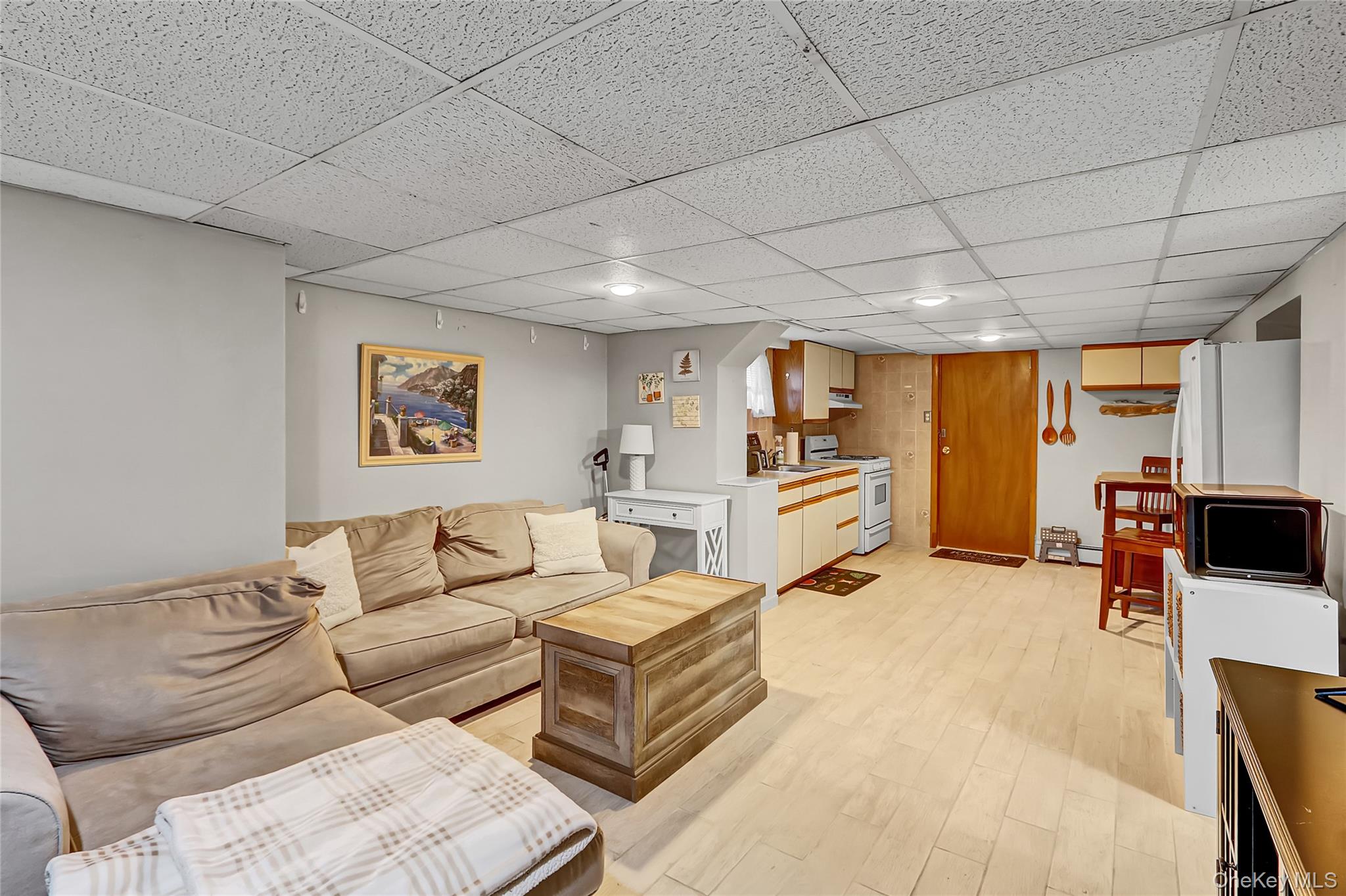 176 N Elm Street, Massapequa, NY 11758