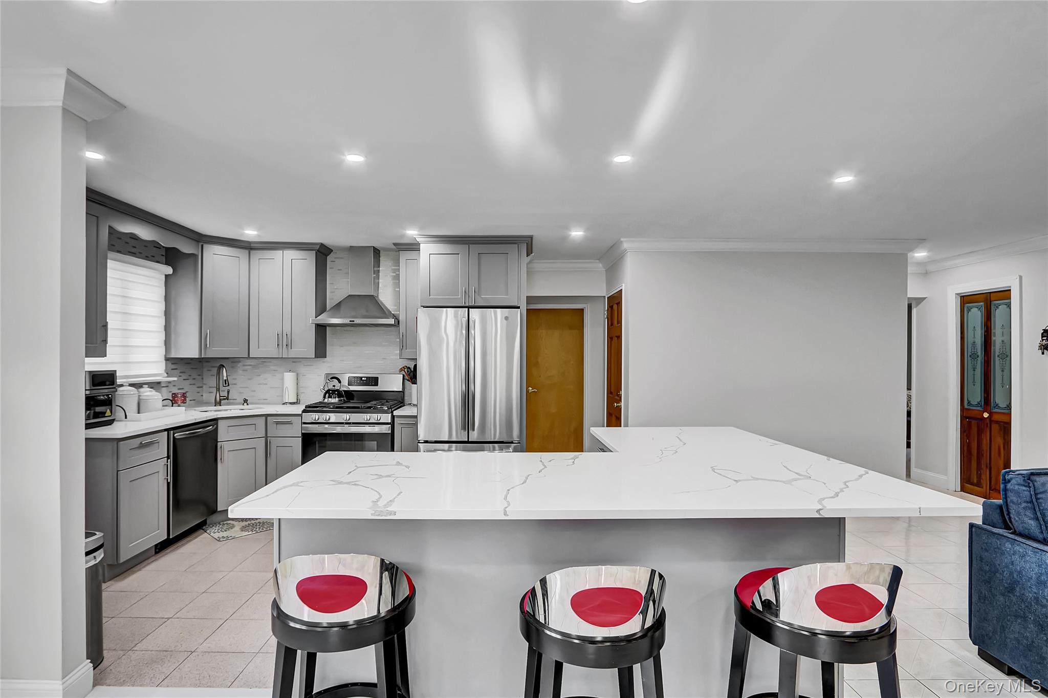 176 N Elm Street, Massapequa, NY 11758