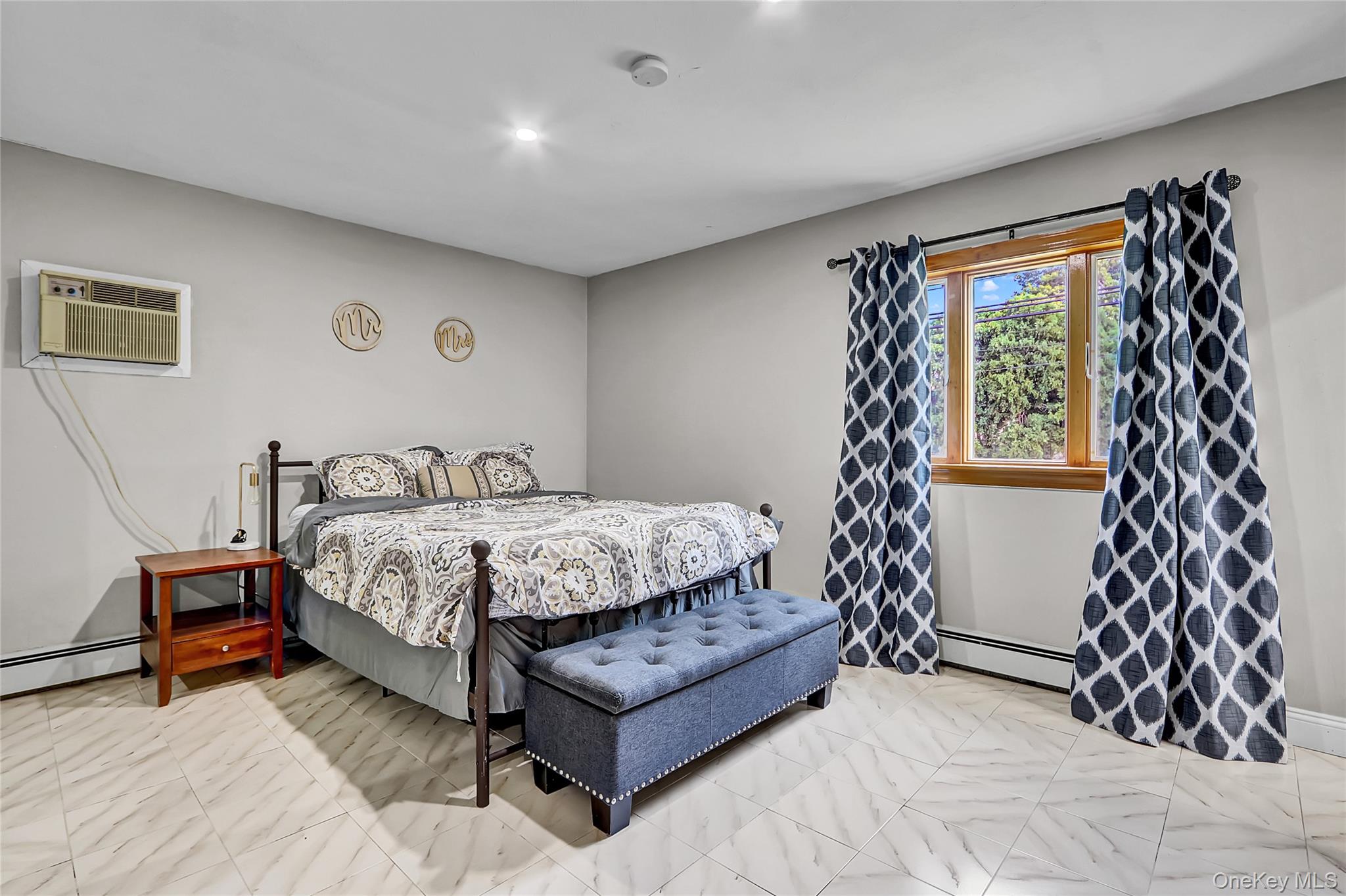 176 N Elm Street, Massapequa, NY 11758