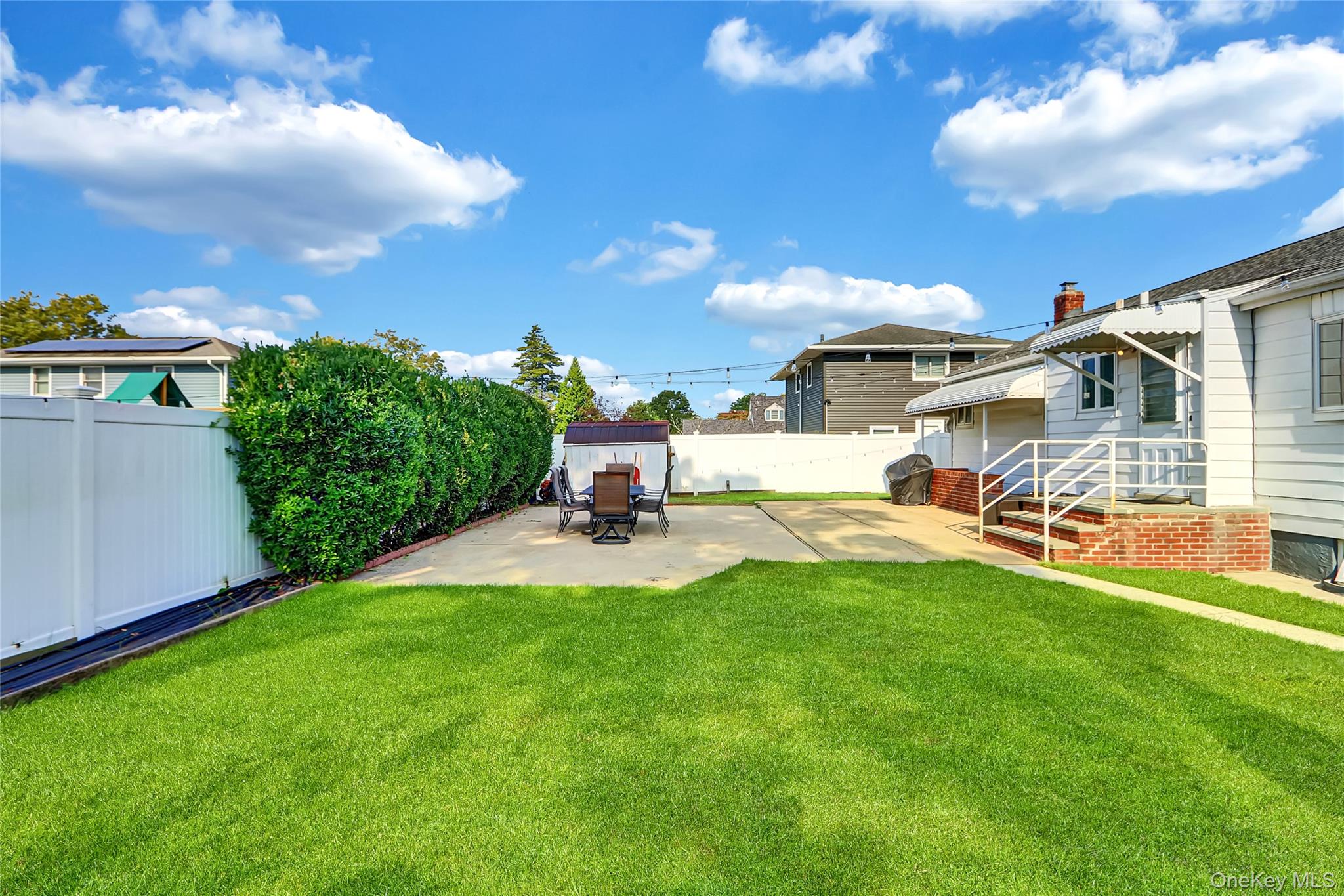 176 N Elm Street, Massapequa, NY 11758