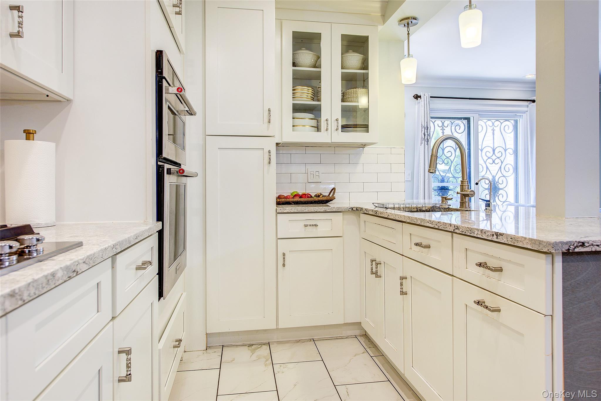 92-24 218 Street, Queens Village, NY 11428