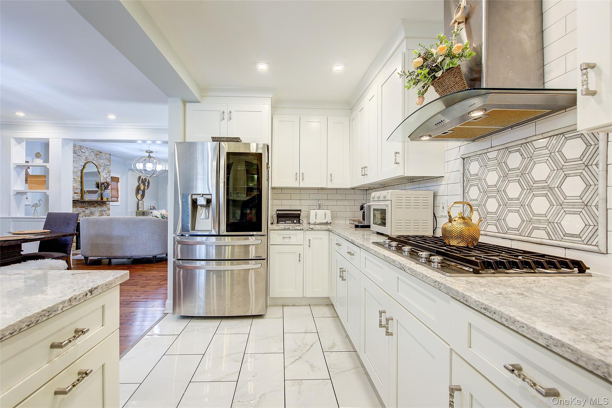 92-24 218 Street, Queens Village, NY 11428