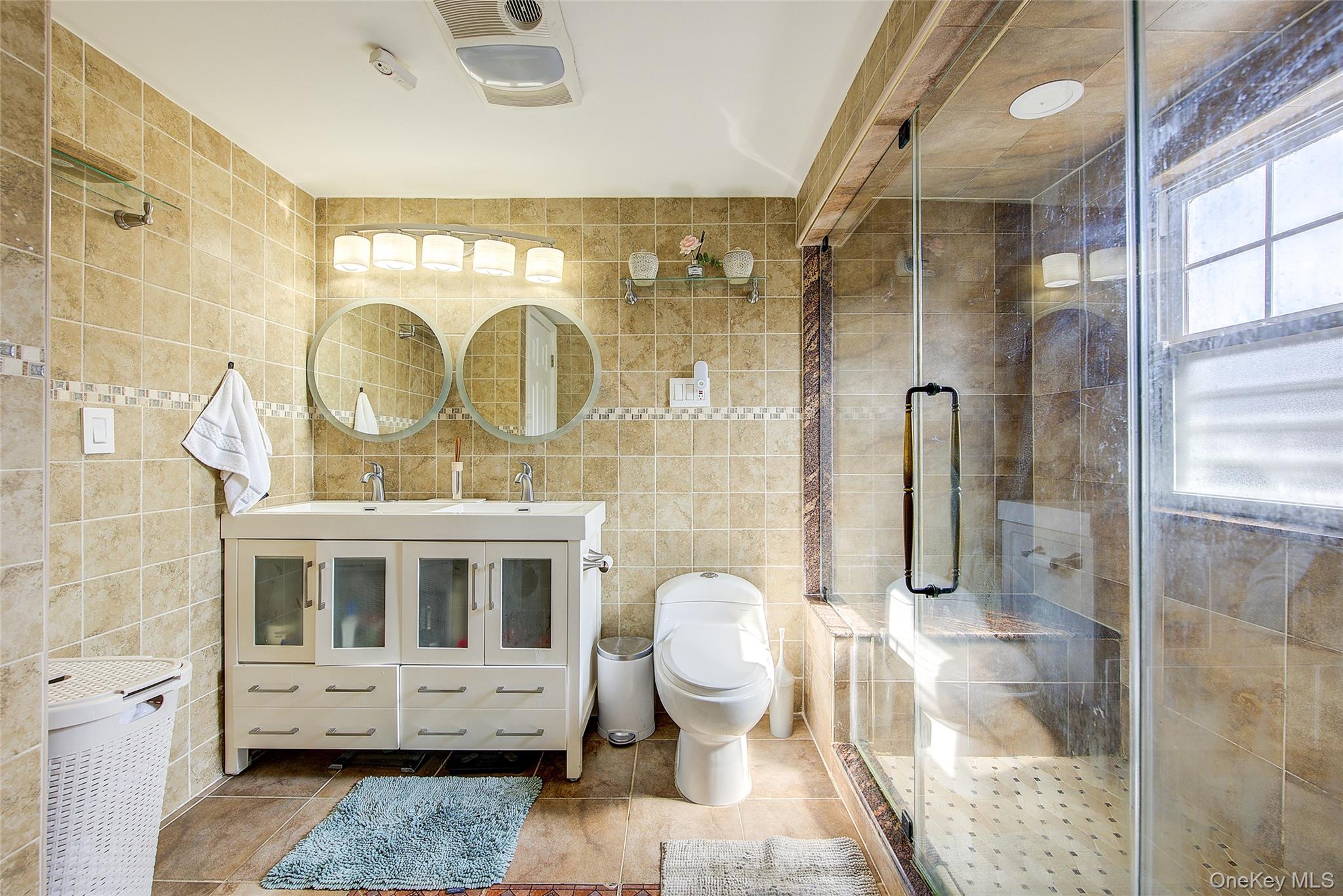 92-24 218 Street, Queens Village, NY 11428