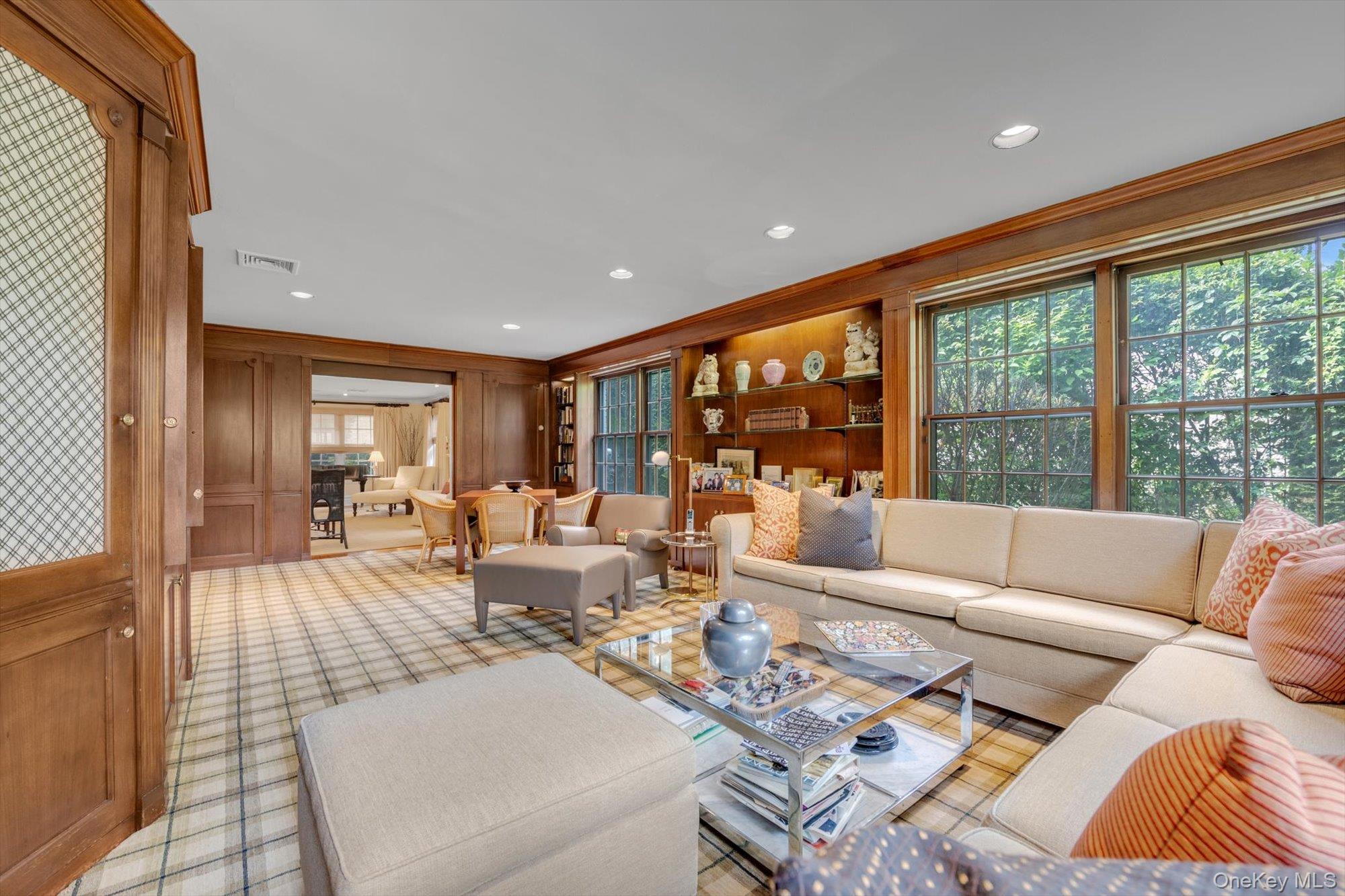 215 melbourne Road, Great Neck, NY 11021