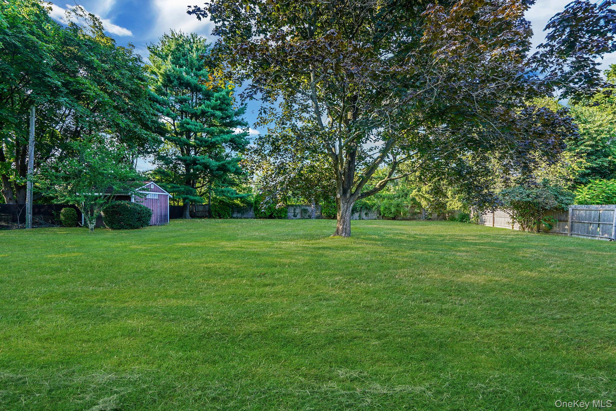 54 Peppermint Road, Commack, NY 11725